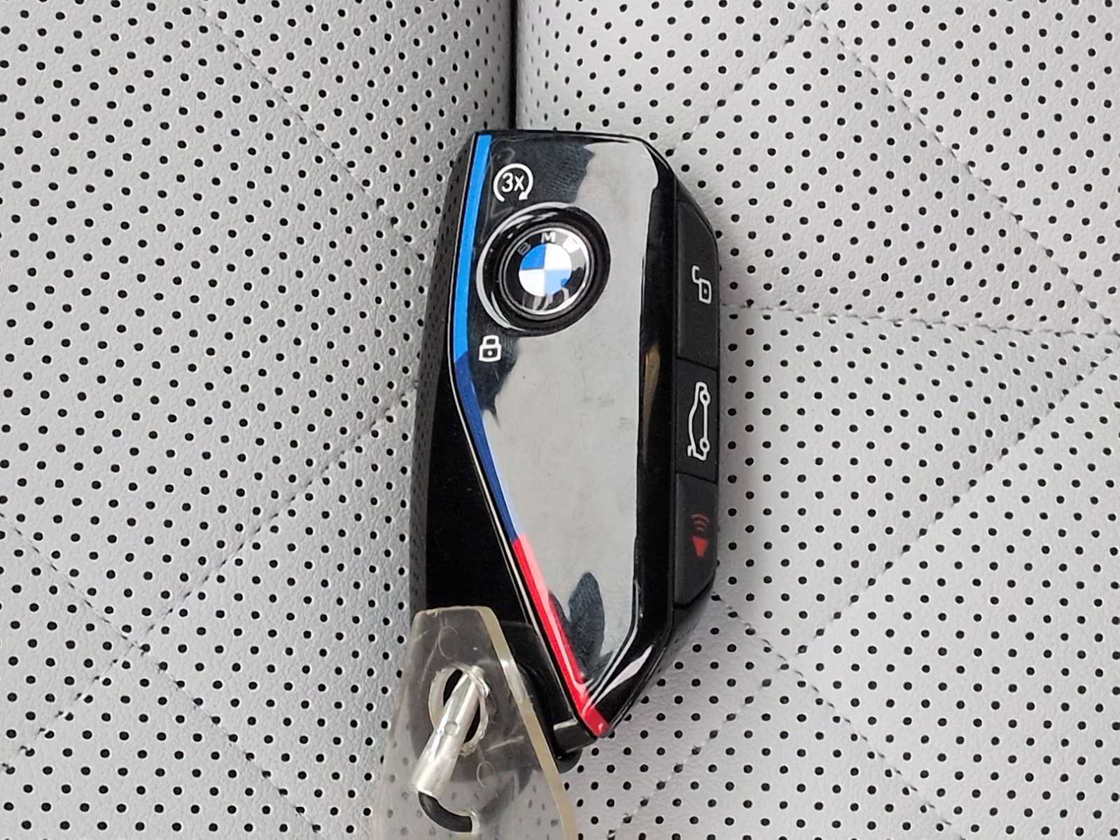 Thumbnail: 2026 BMW X5 - 38