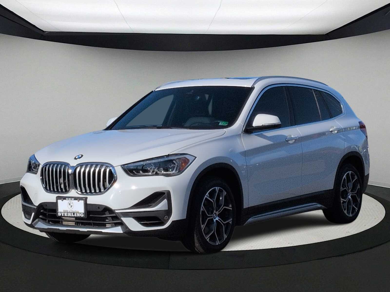 Thumbnail: 2021 BMW X1 - 4