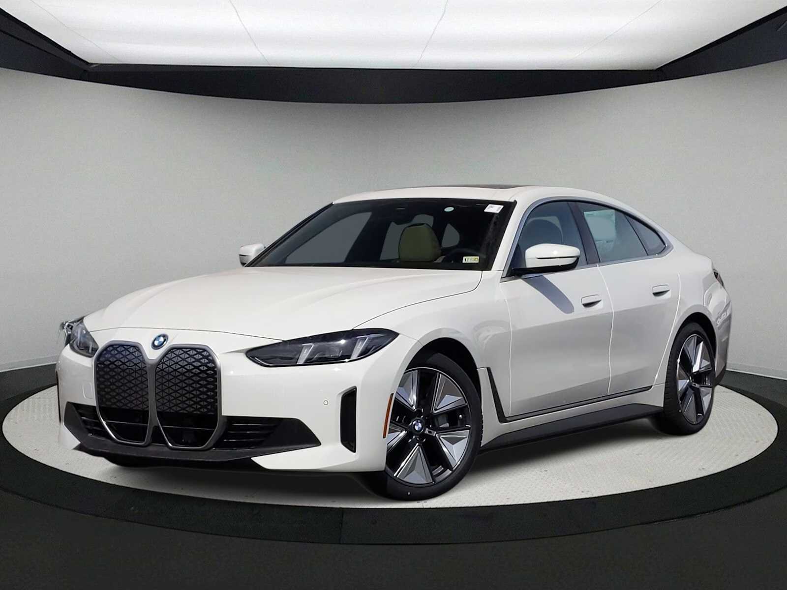 2025 BMW i4 xDrive40 -
                  Sterling, VA