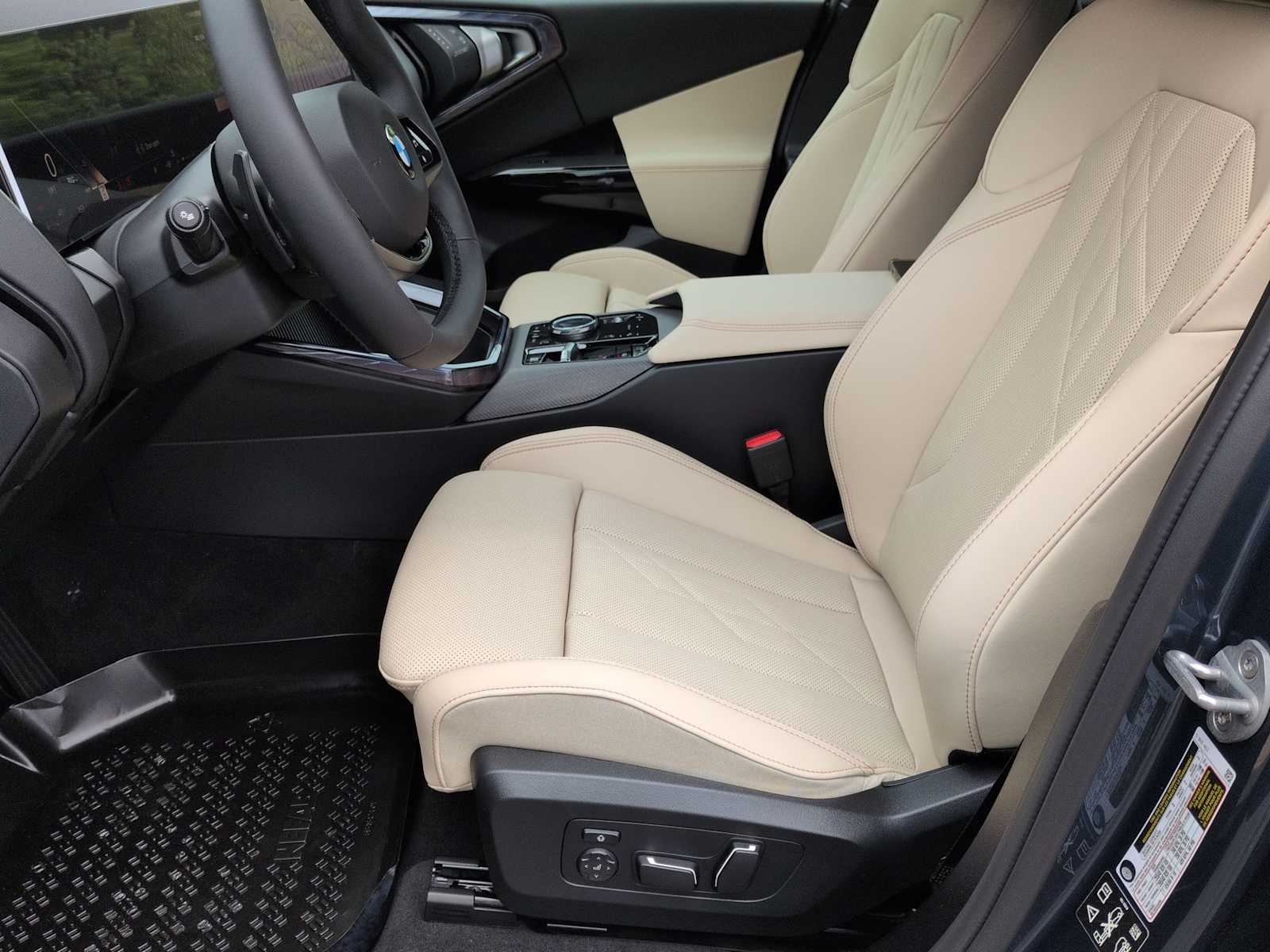 Thumbnail: 2026 BMW X3 - 17