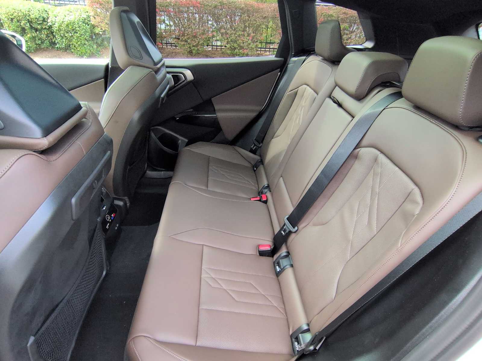 Thumbnail: 2026 BMW X3 - 21