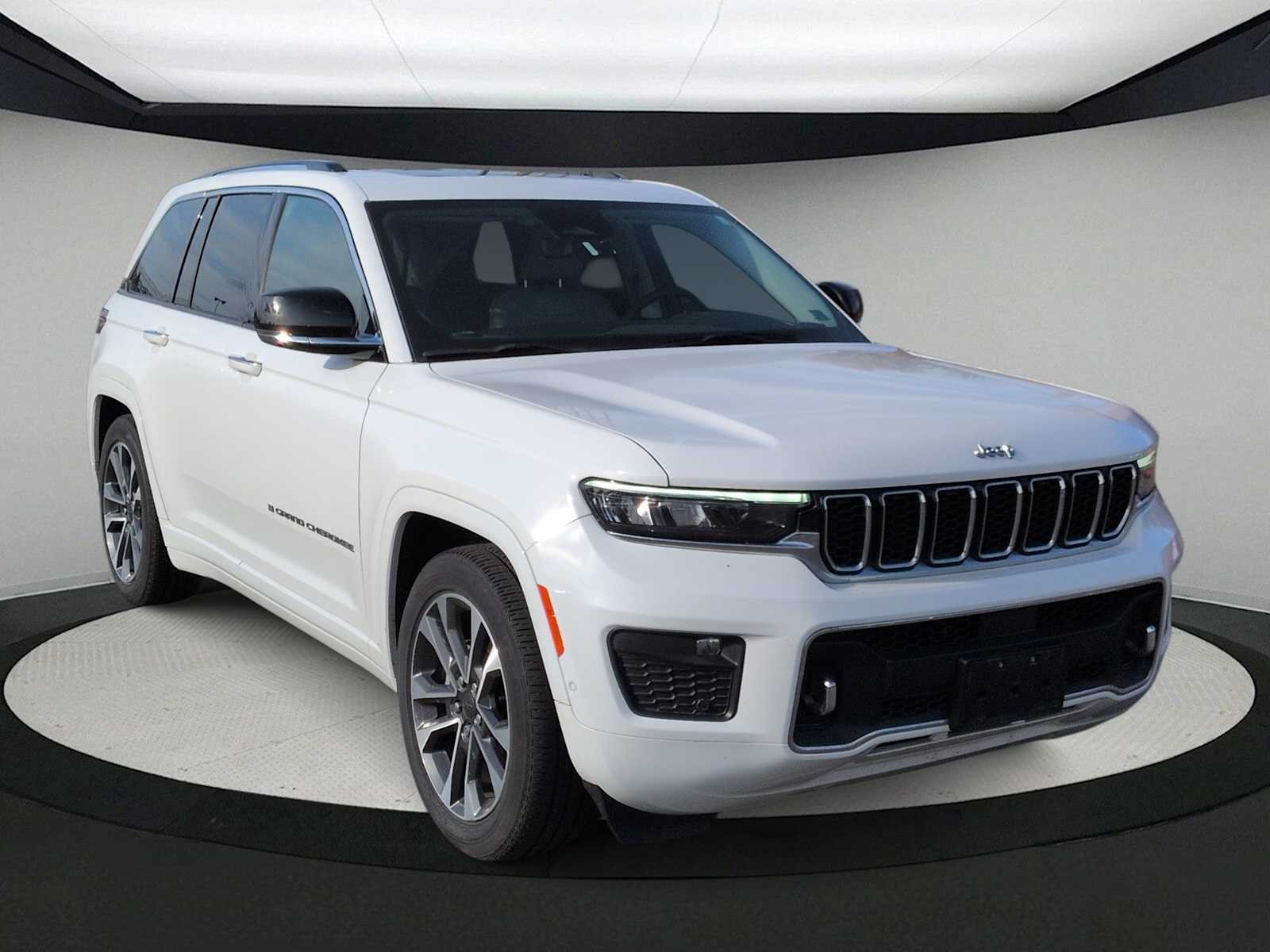 Thumbnail: 2023 Jeep Grand Cherokee - 2
