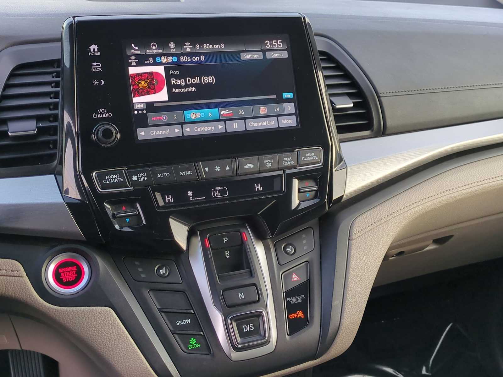 Thumbnail: 2018 Honda Odyssey - 29