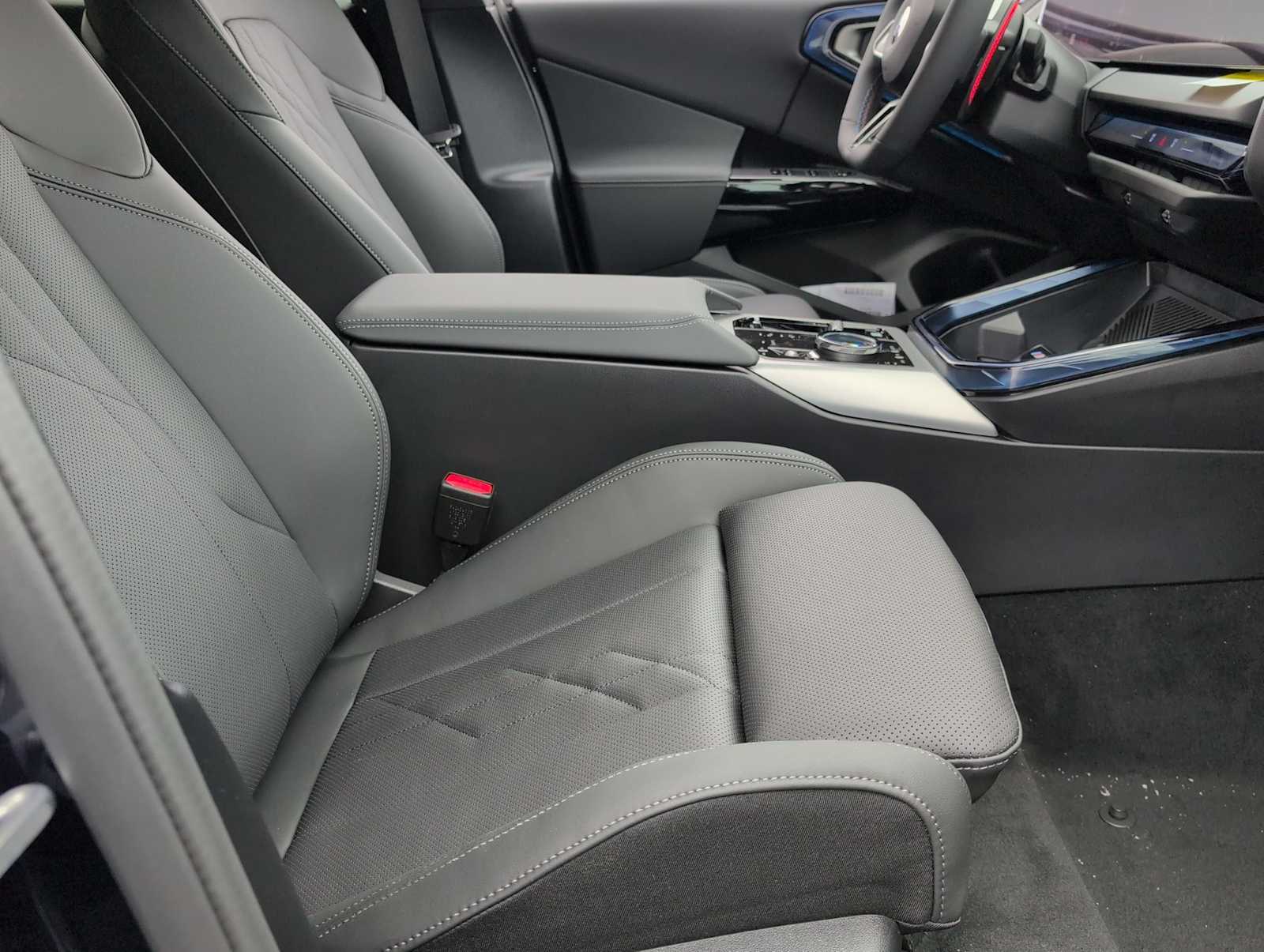 Thumbnail: 2026 BMW X3 - 21