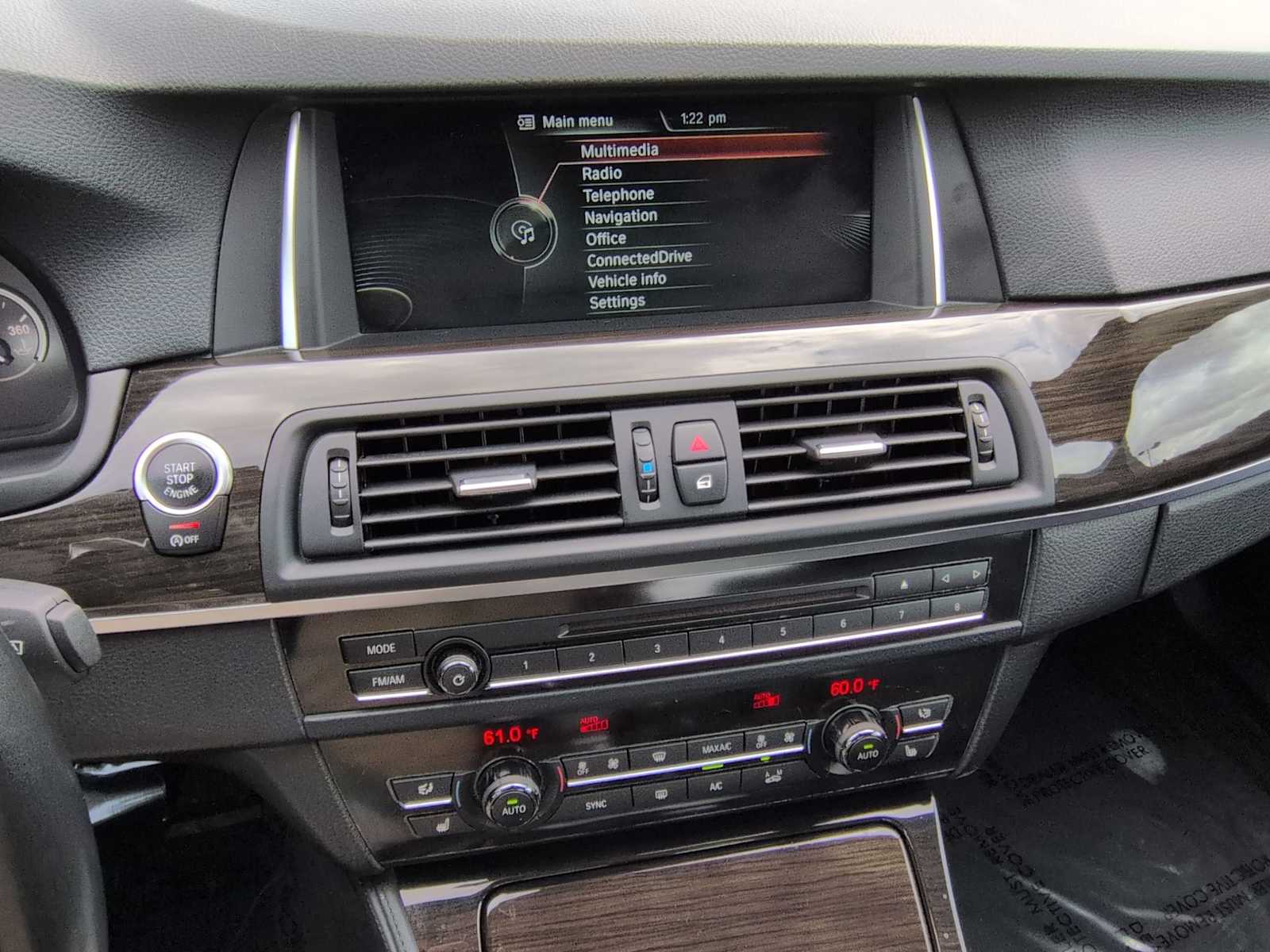 Thumbnail: 2014 BMW 5 Series - 30