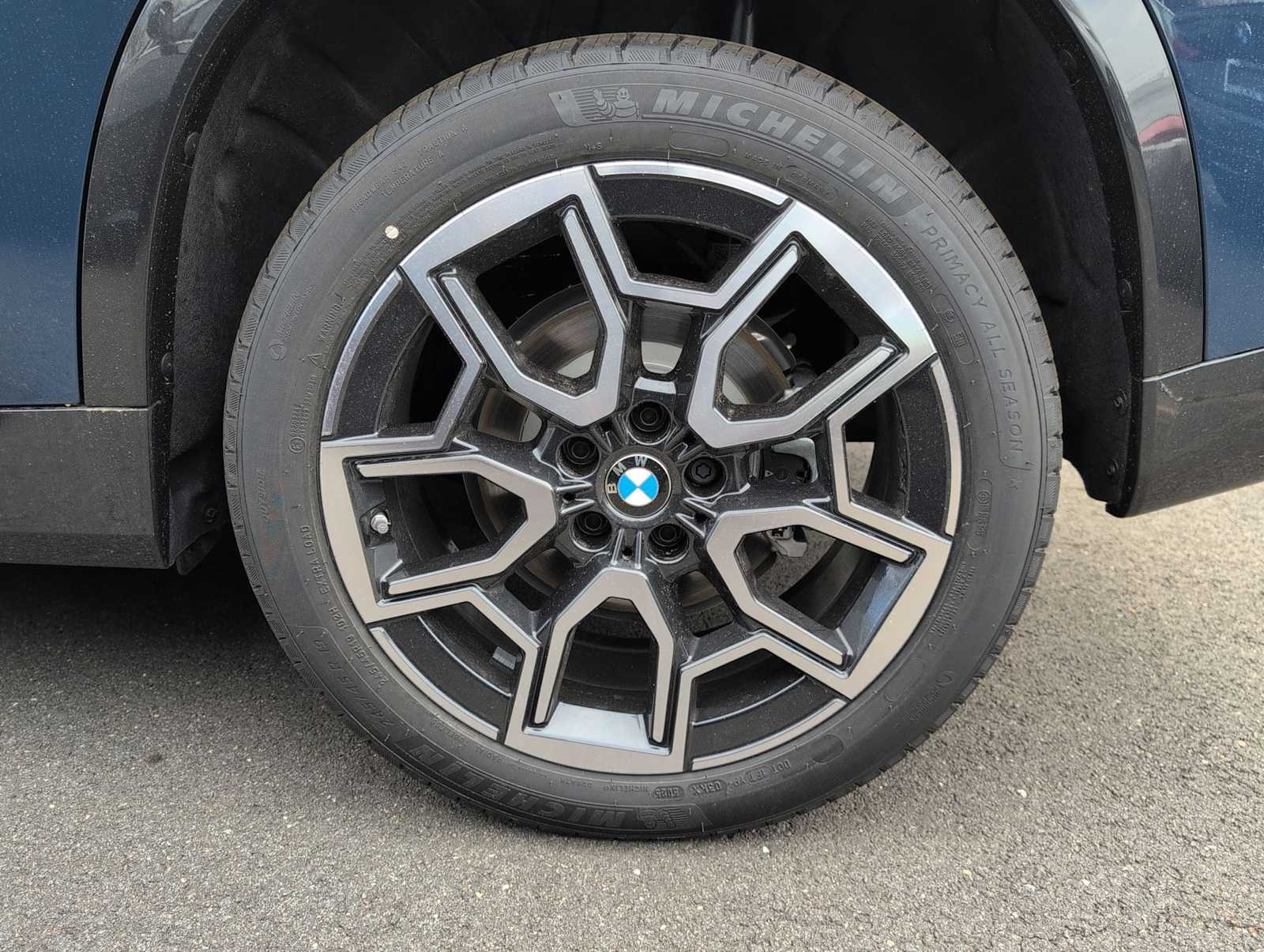 Thumbnail: 2026 BMW X1 - 14