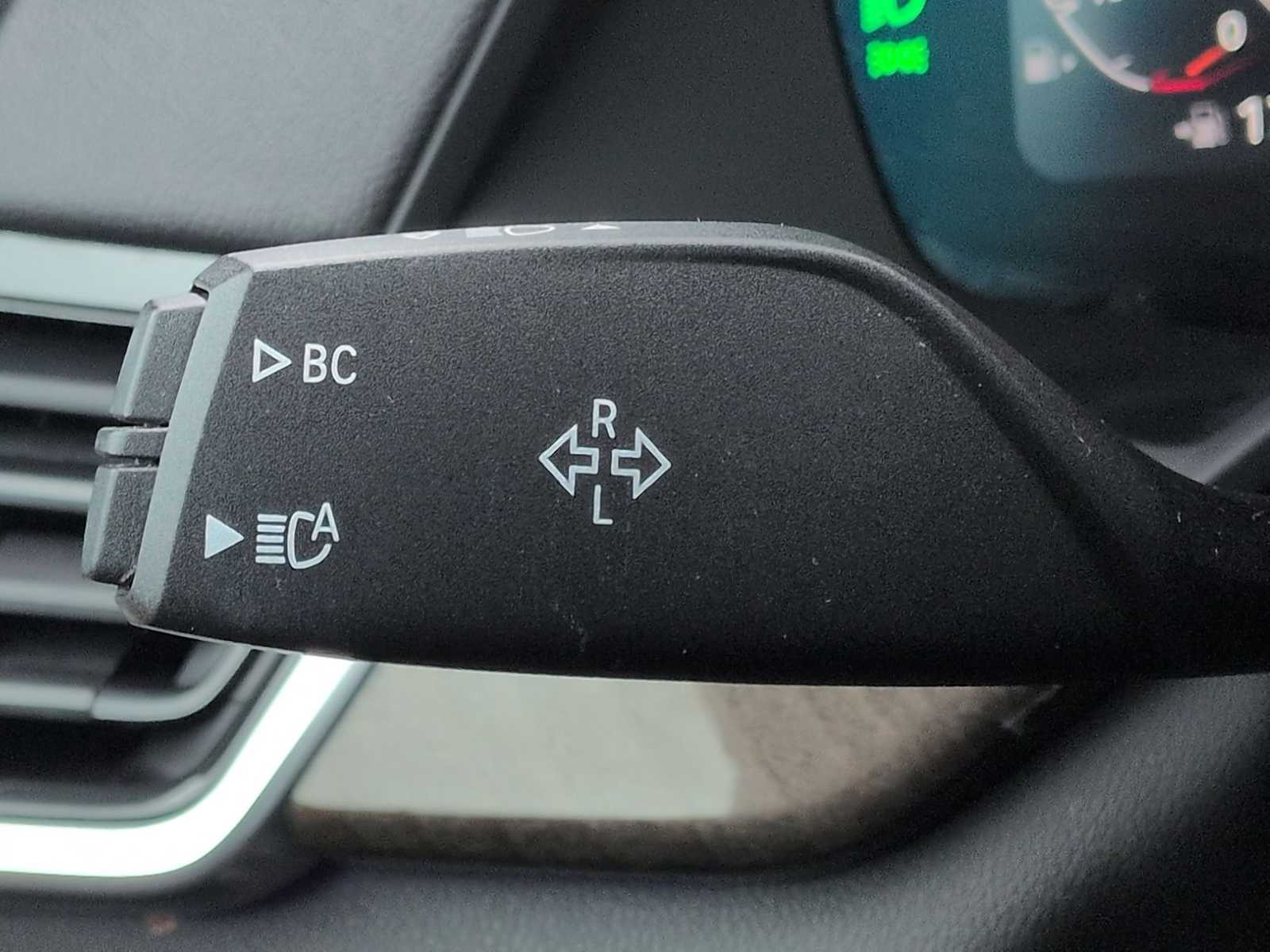 Thumbnail: 2023 BMW X5 - 29