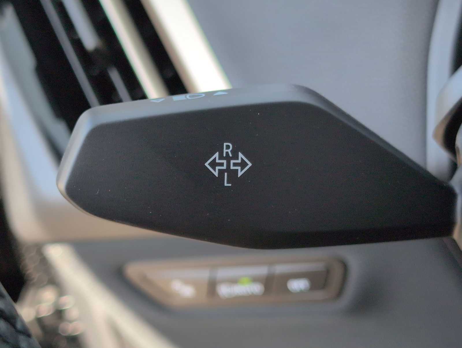 Thumbnail: 2026 BMW iX - 26