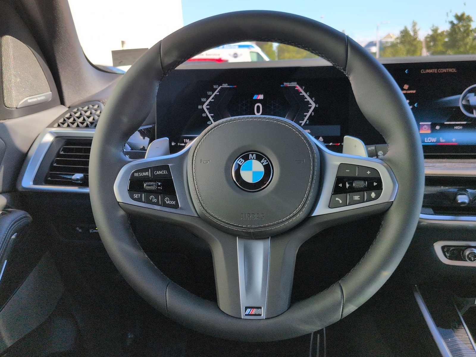 Thumbnail: 2026 BMW X5 - 25