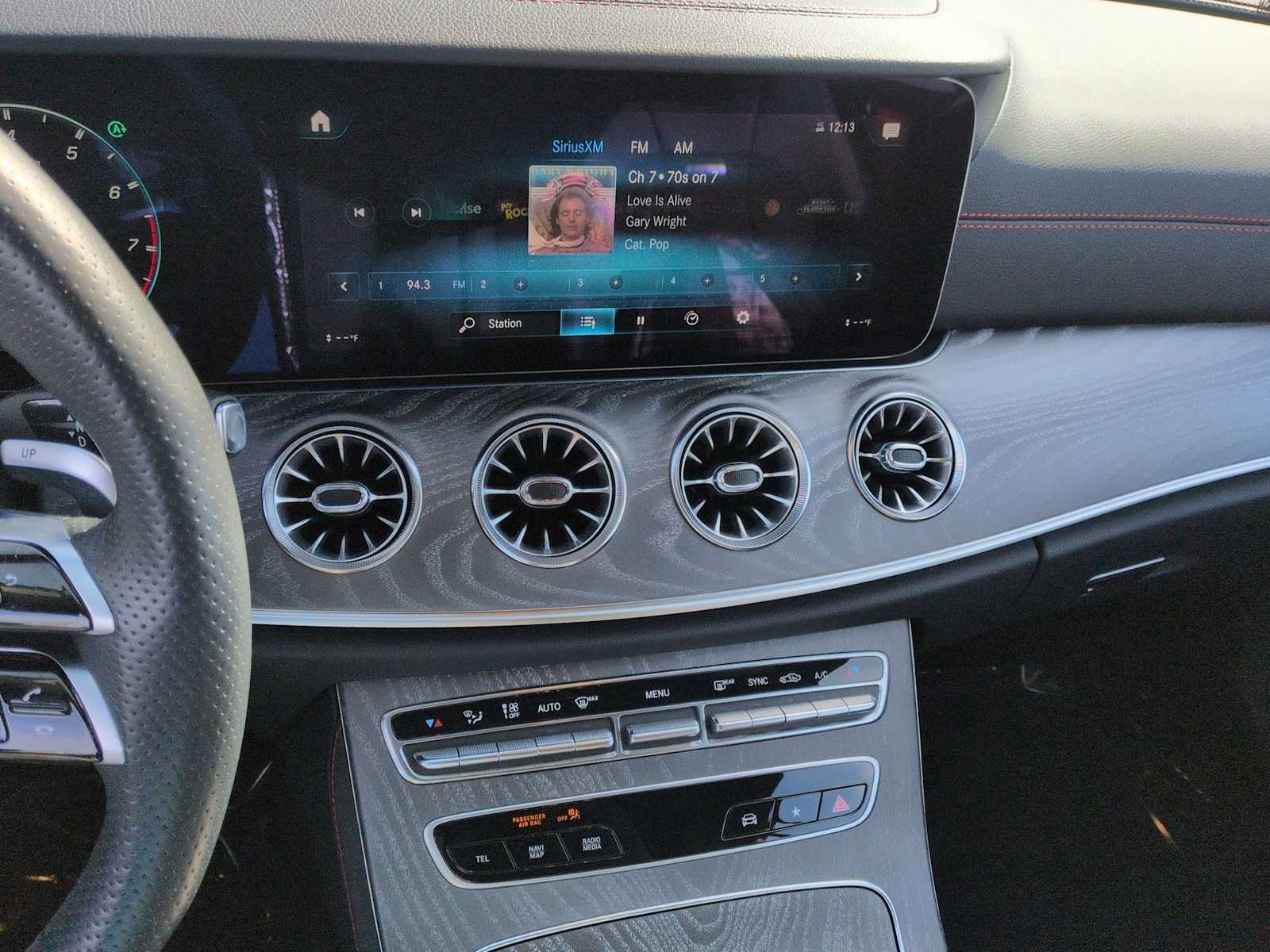 Thumbnail: 2023 Mercedes-Benz E-Class - 27