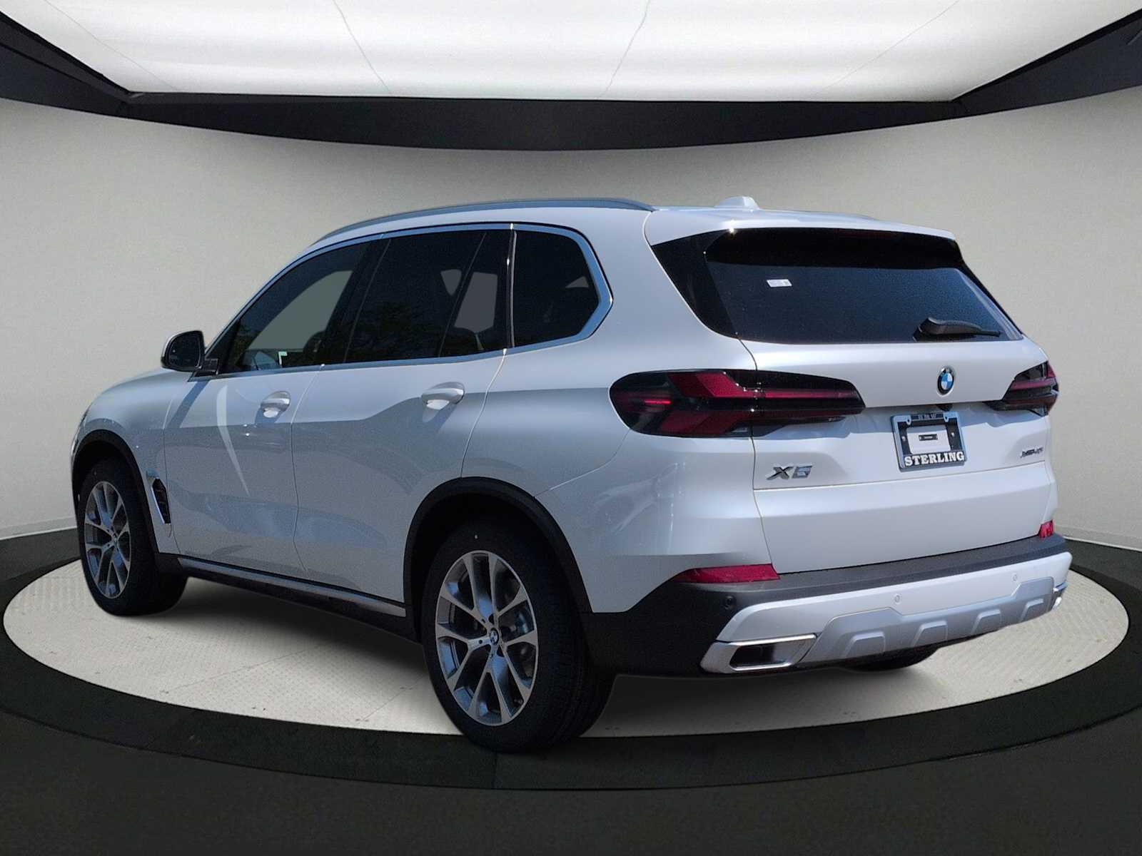 Thumbnail: 2026 BMW X5 - 6