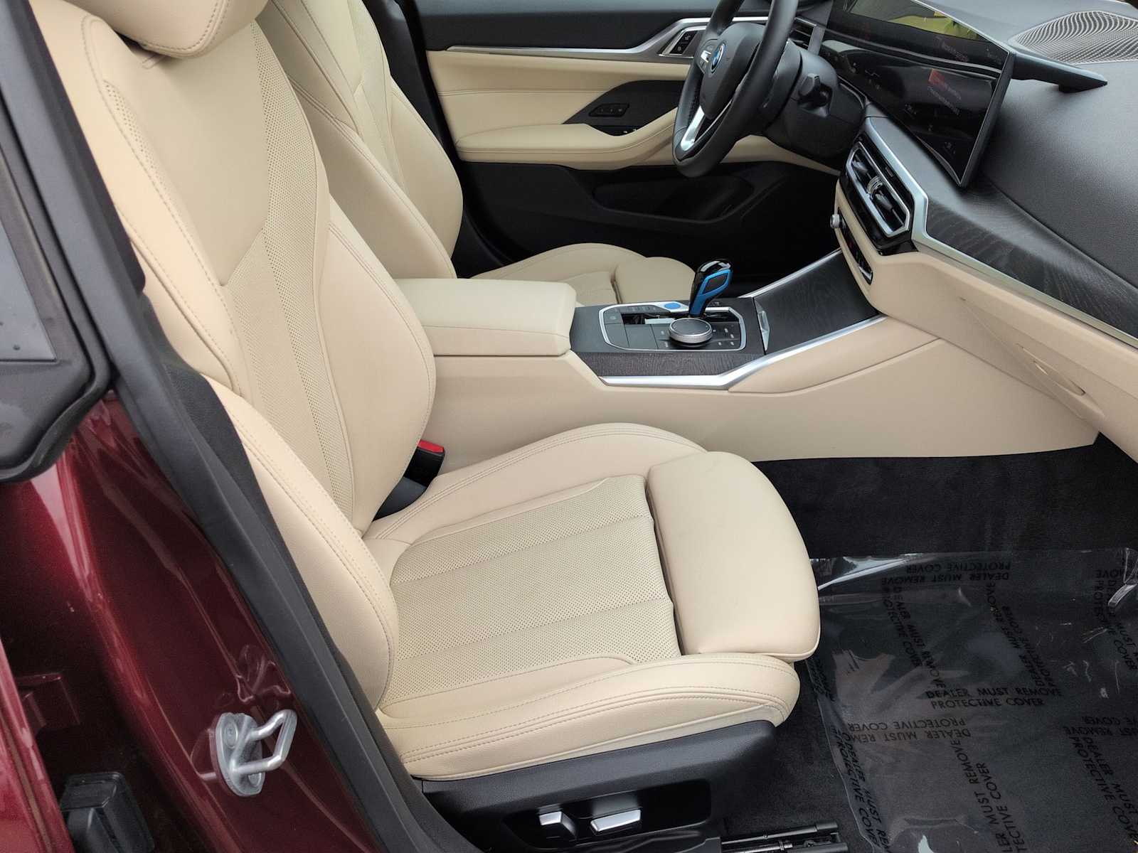 Thumbnail: 2023 BMW i4 - 24