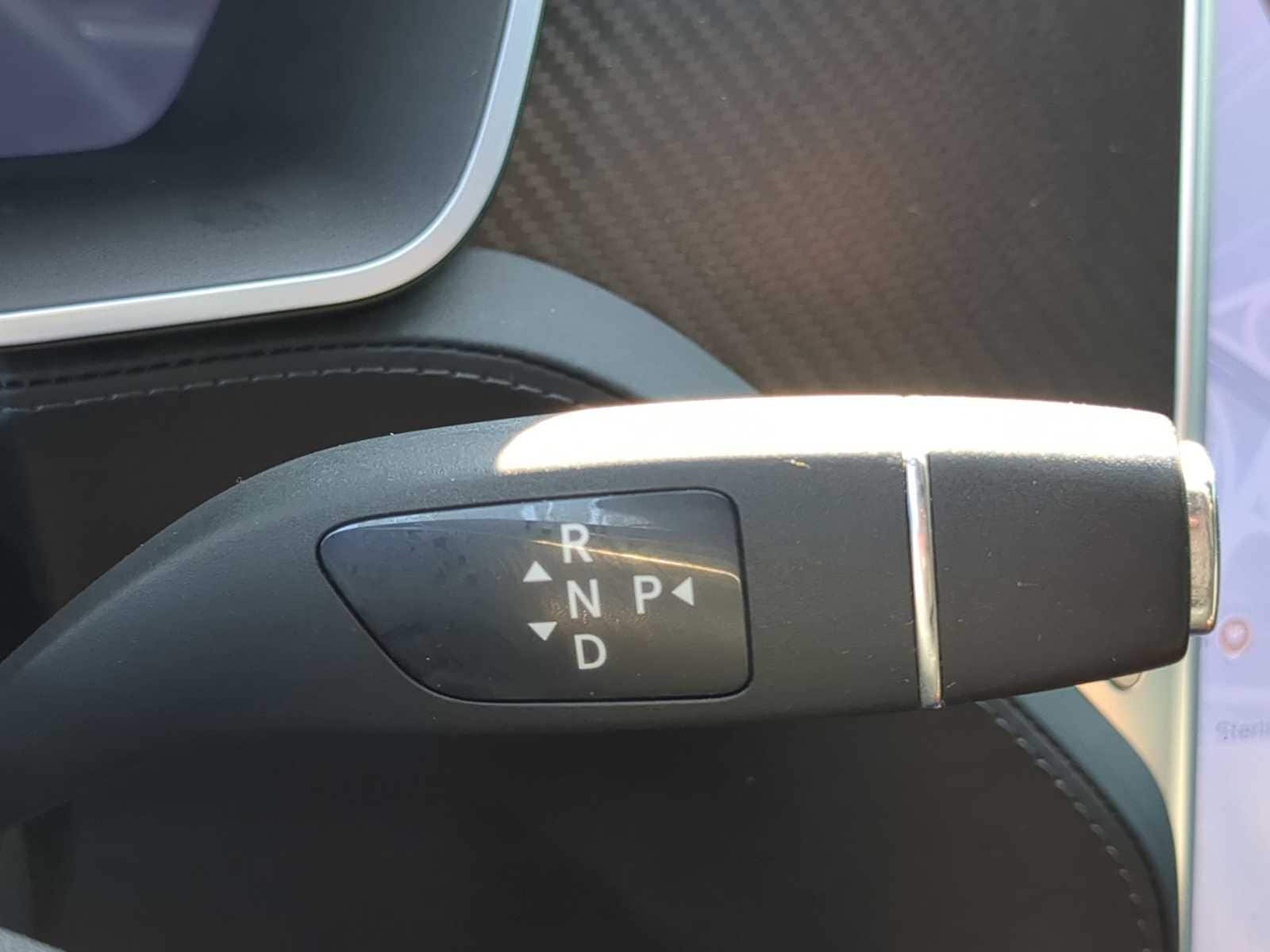 Thumbnail: 2016 Tesla Model S - 33