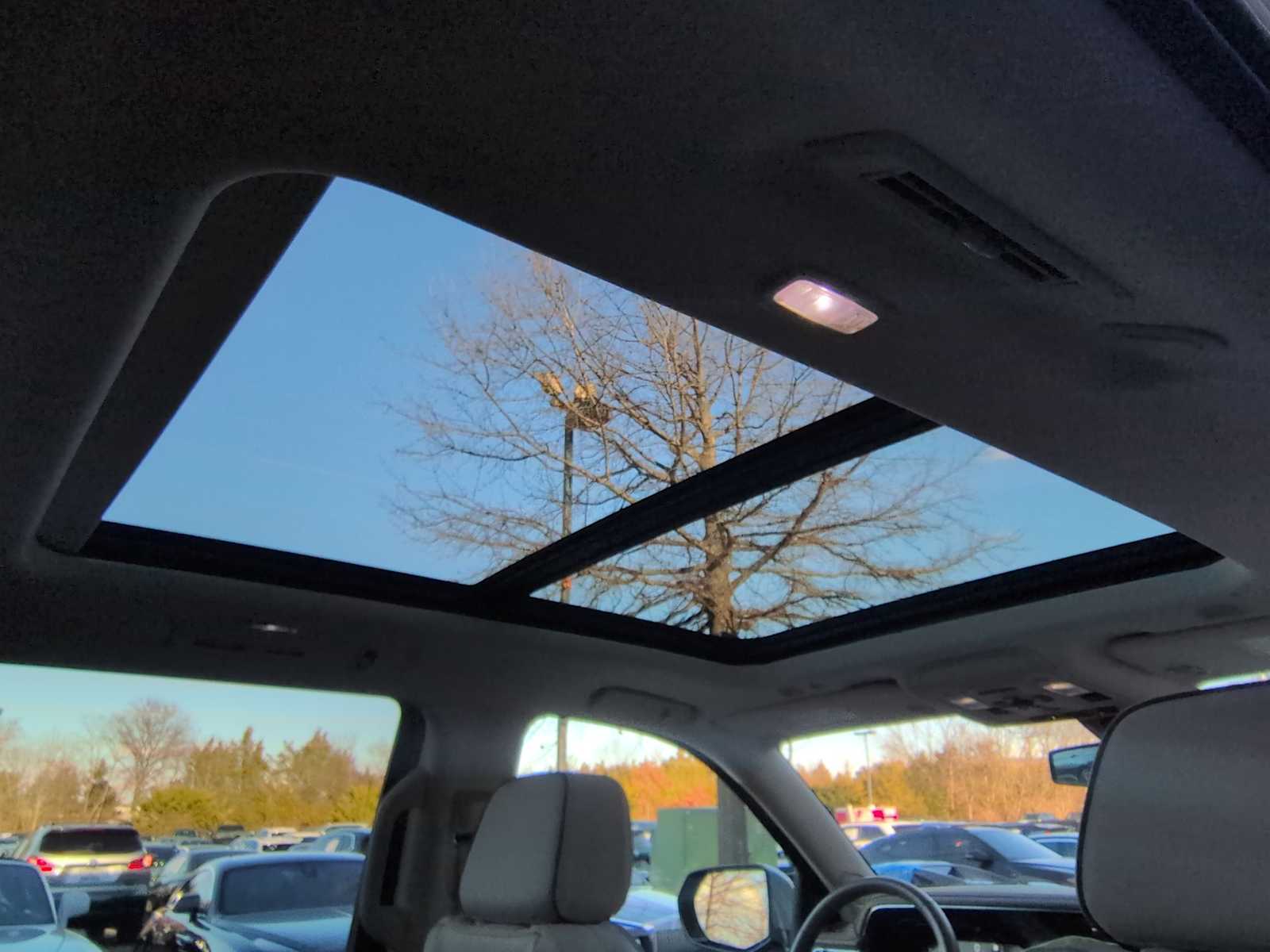 Thumbnail: 2022 GMC Yukon - 22