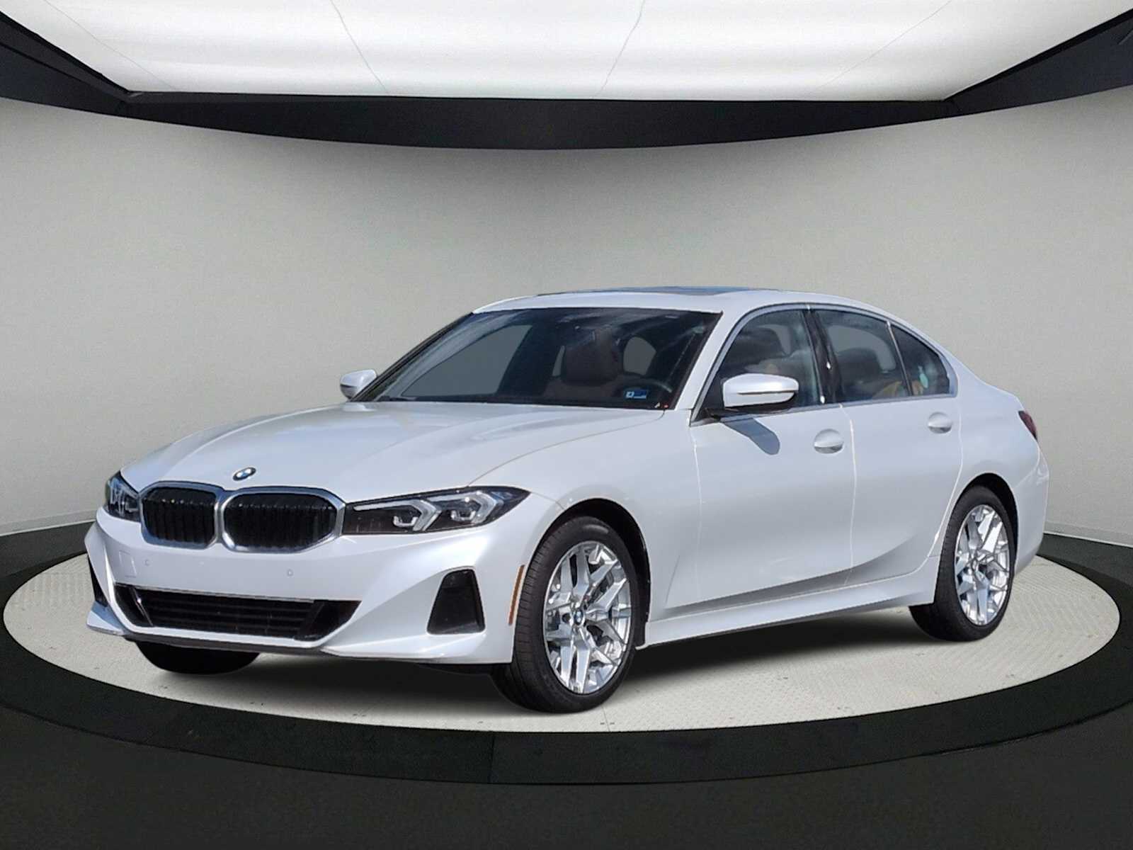 Thumbnail: 2025 BMW 3 Series - 4