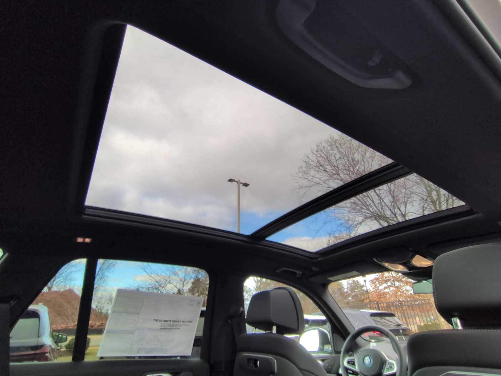 Thumbnail: 2026 BMW X5 - 23