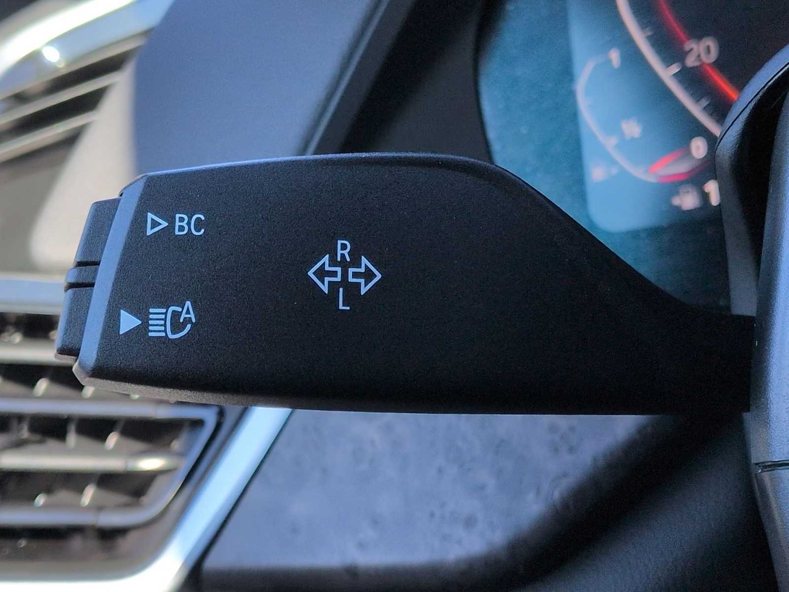 Thumbnail: 2023 BMW X5 - 29