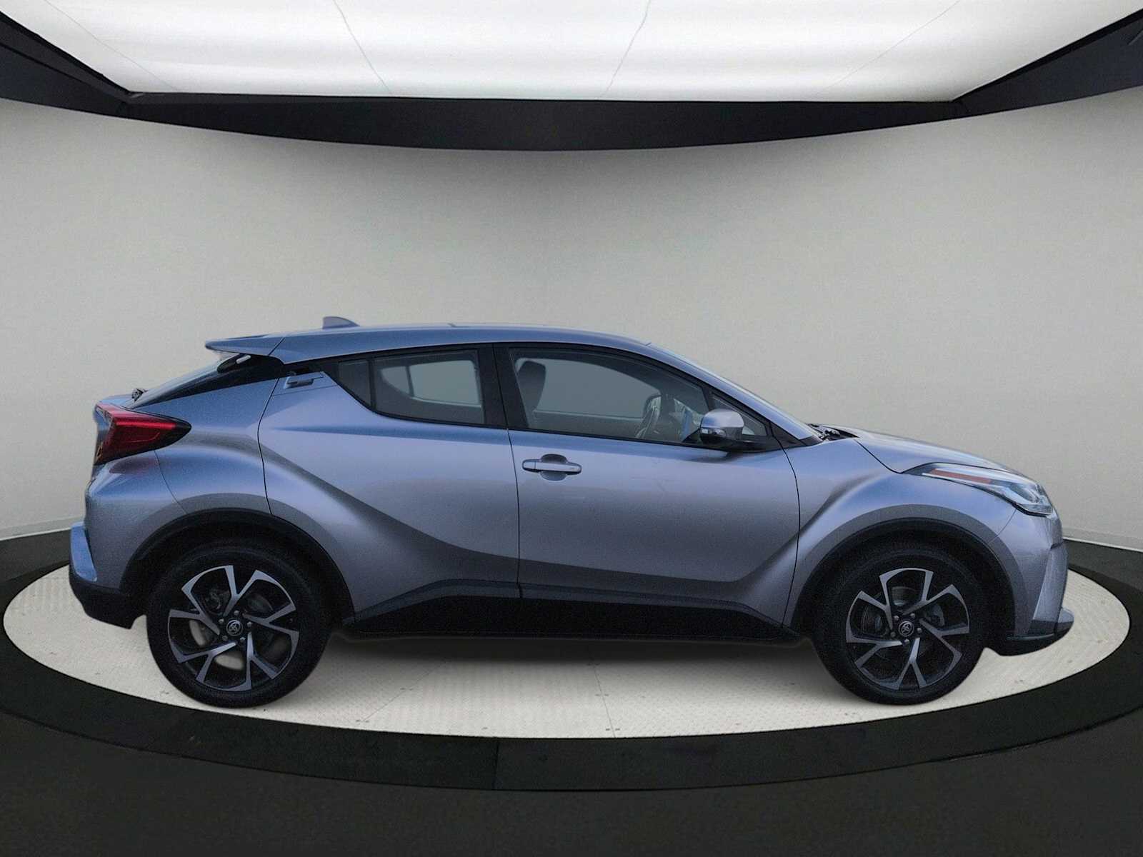Thumbnail: 2020 Toyota C-HR - 9