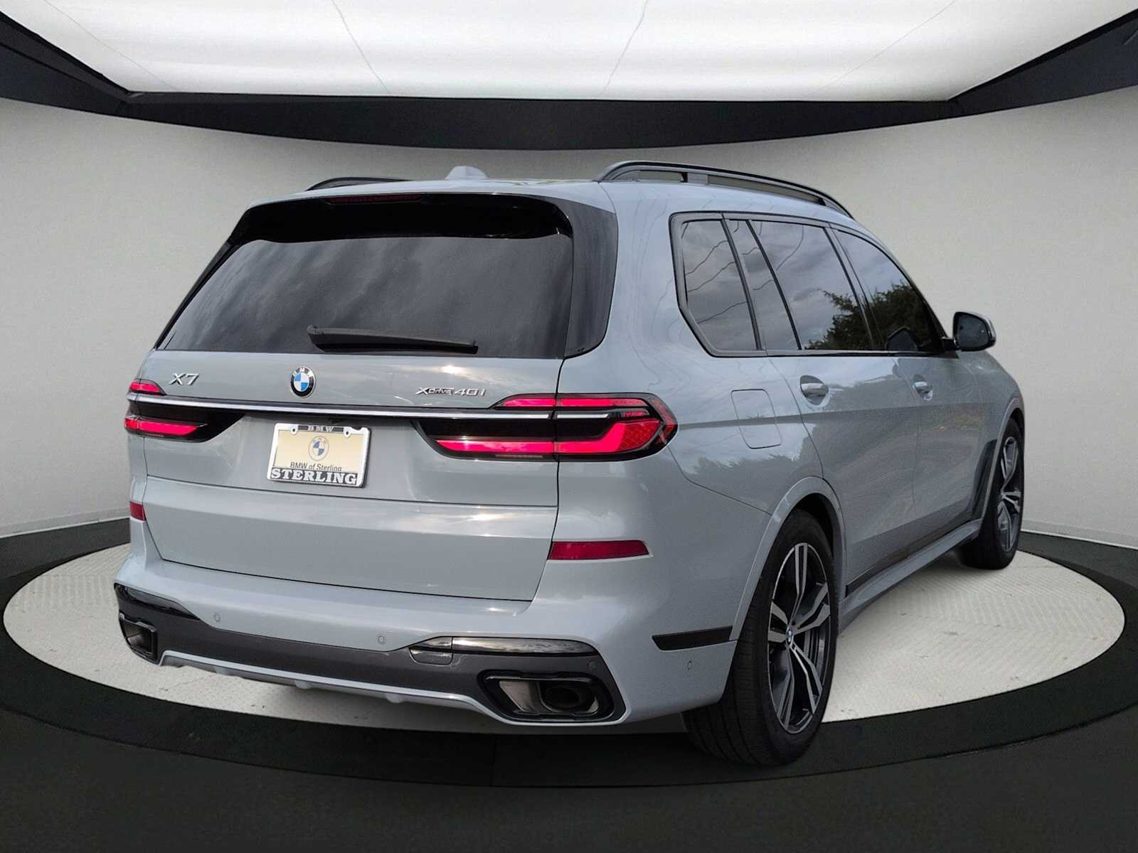 Thumbnail: 2023 BMW X7 - 8