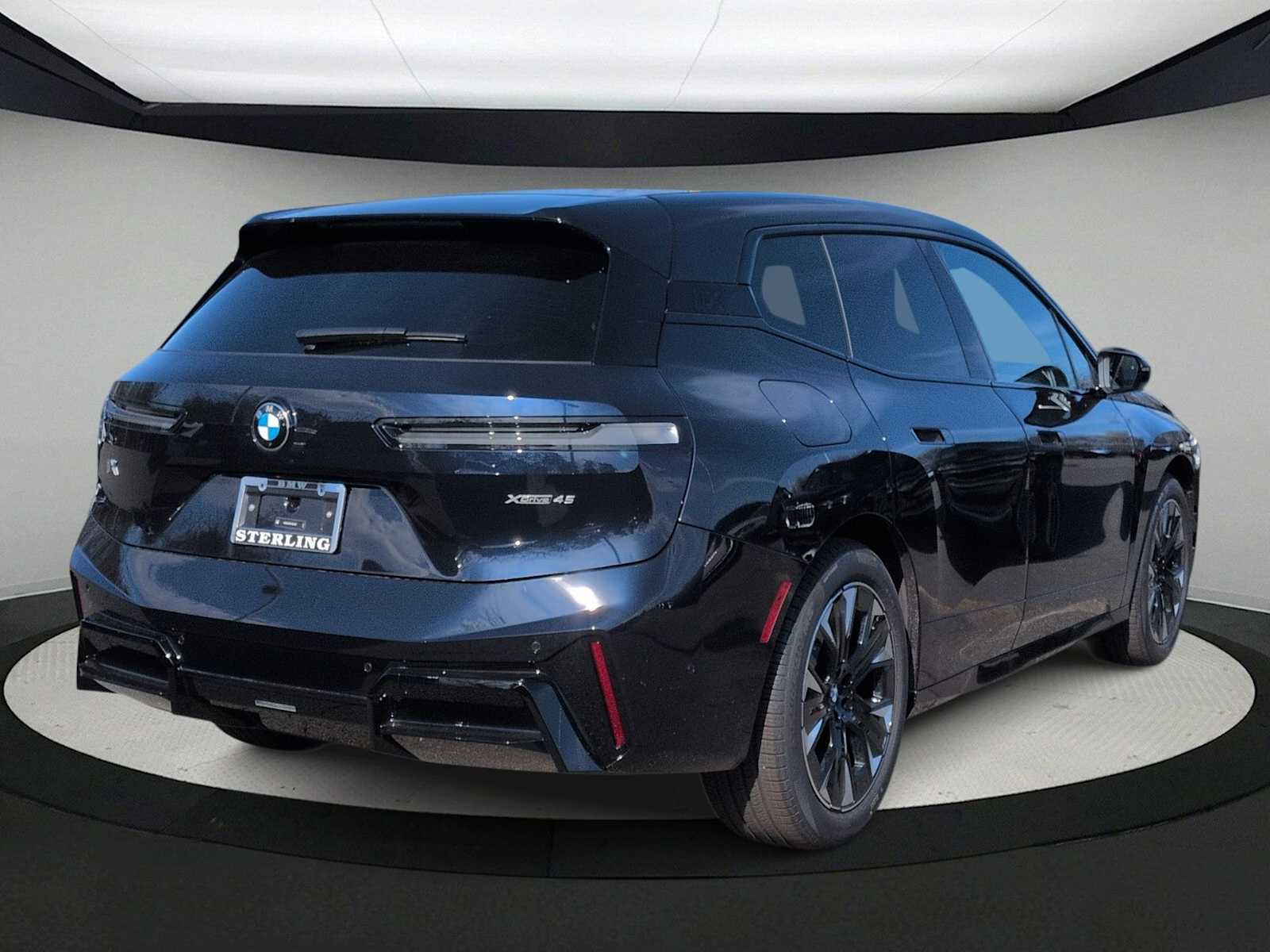 Thumbnail: 2026 BMW iX - 8