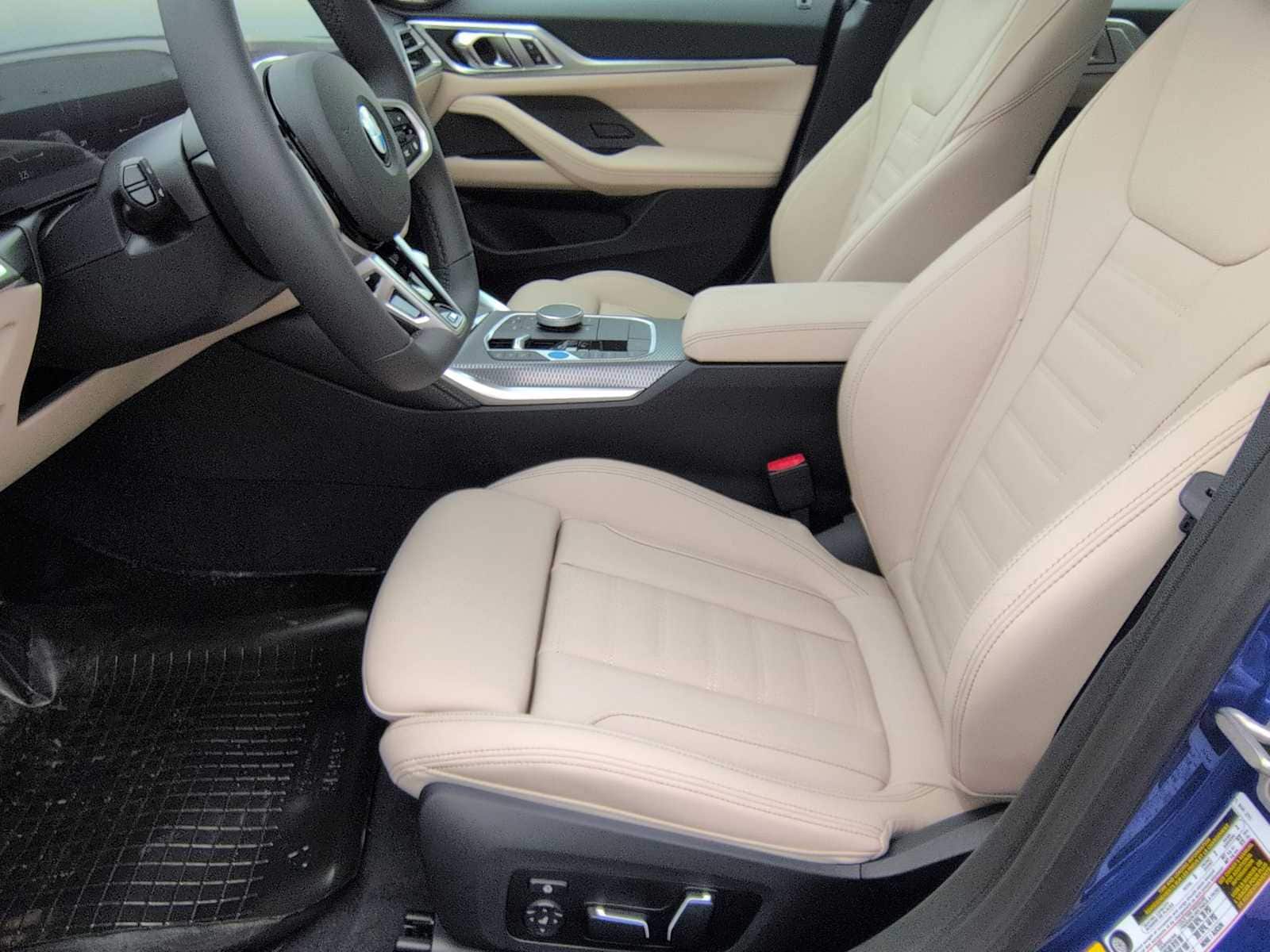 Thumbnail: 2026 BMW i4 - 17