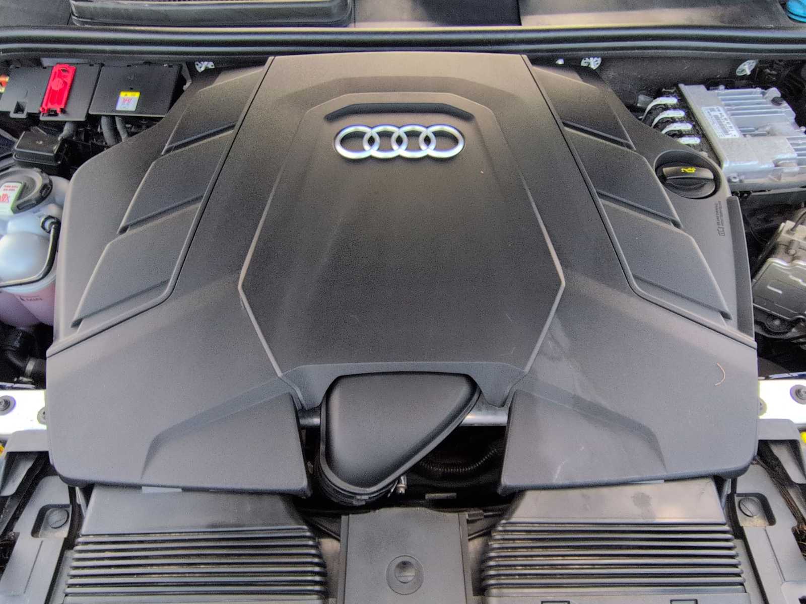 Thumbnail: 2022 Audi Q7 - 15