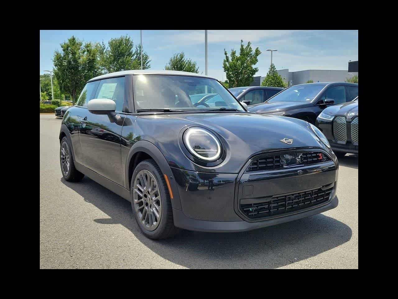 Thumbnail: 2025 MINI Cooper Hardtop - 3