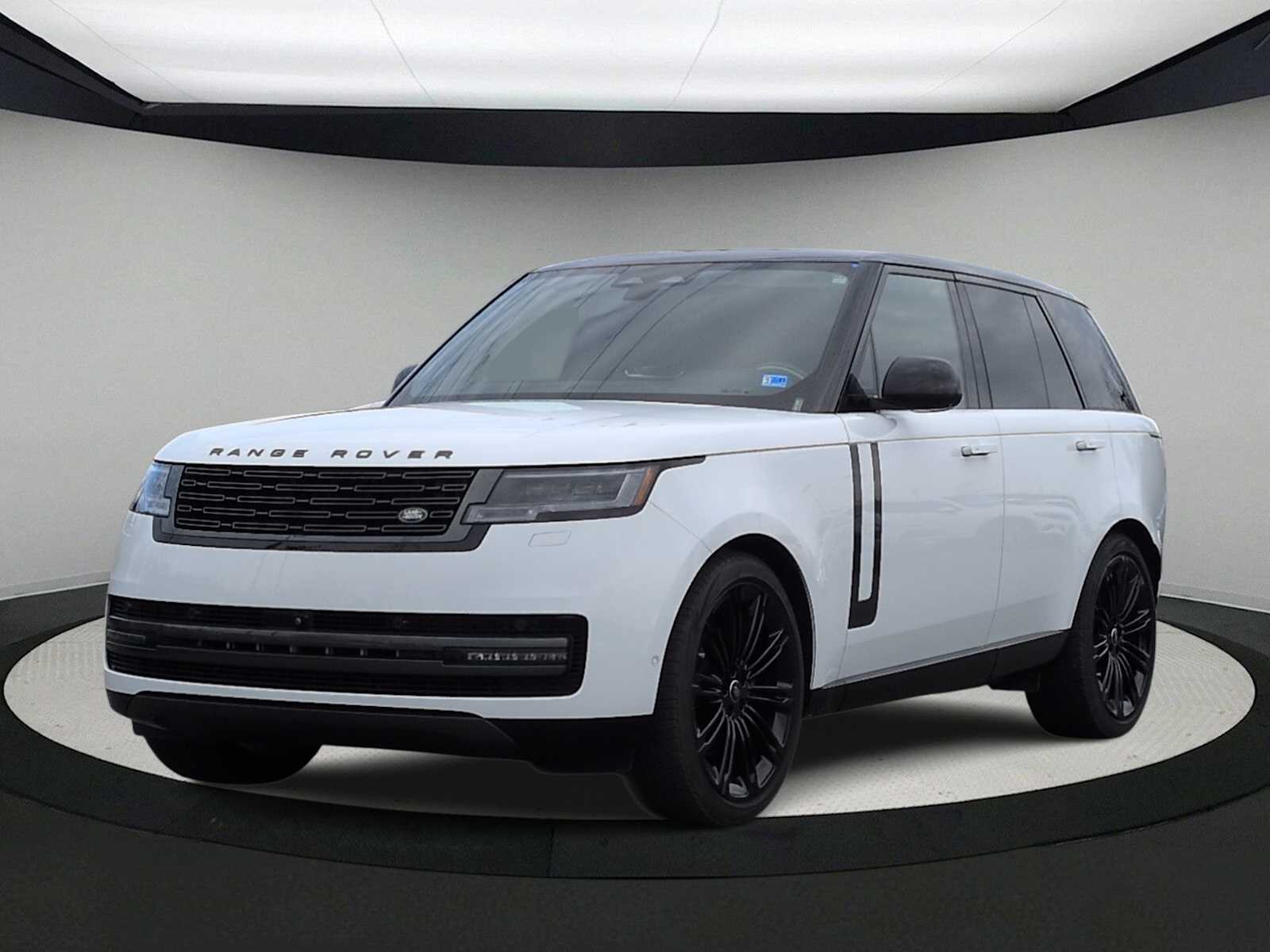 Thumbnail: 2024 Land Rover Range Rover - 4
