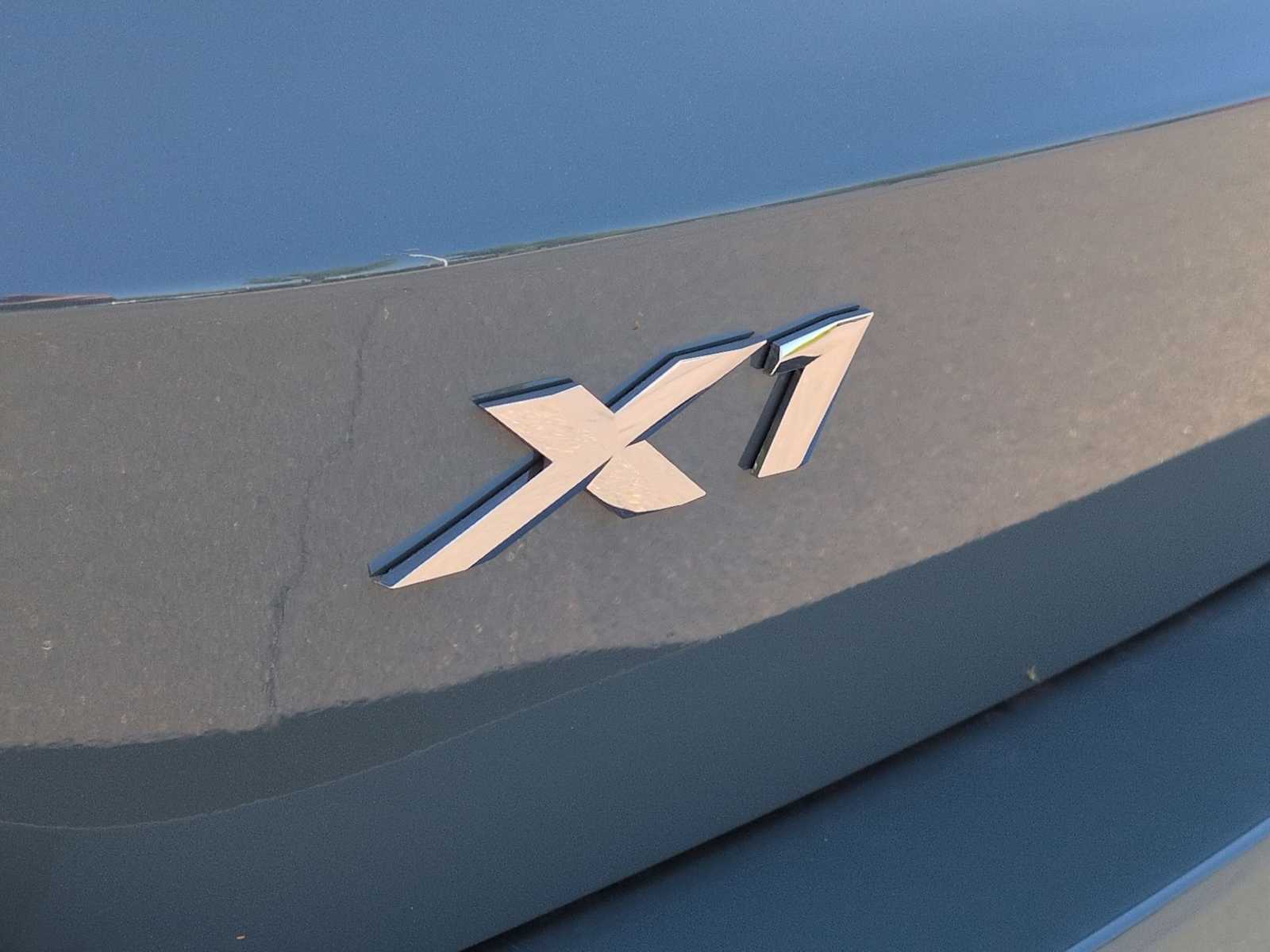 Thumbnail: 2026 BMW X1 - 13