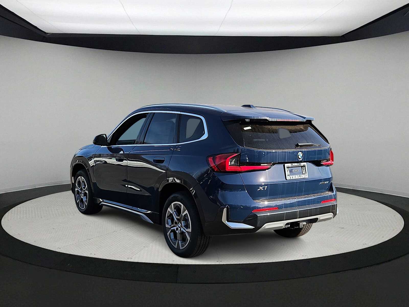 Thumbnail: 2026 BMW X1 - 6