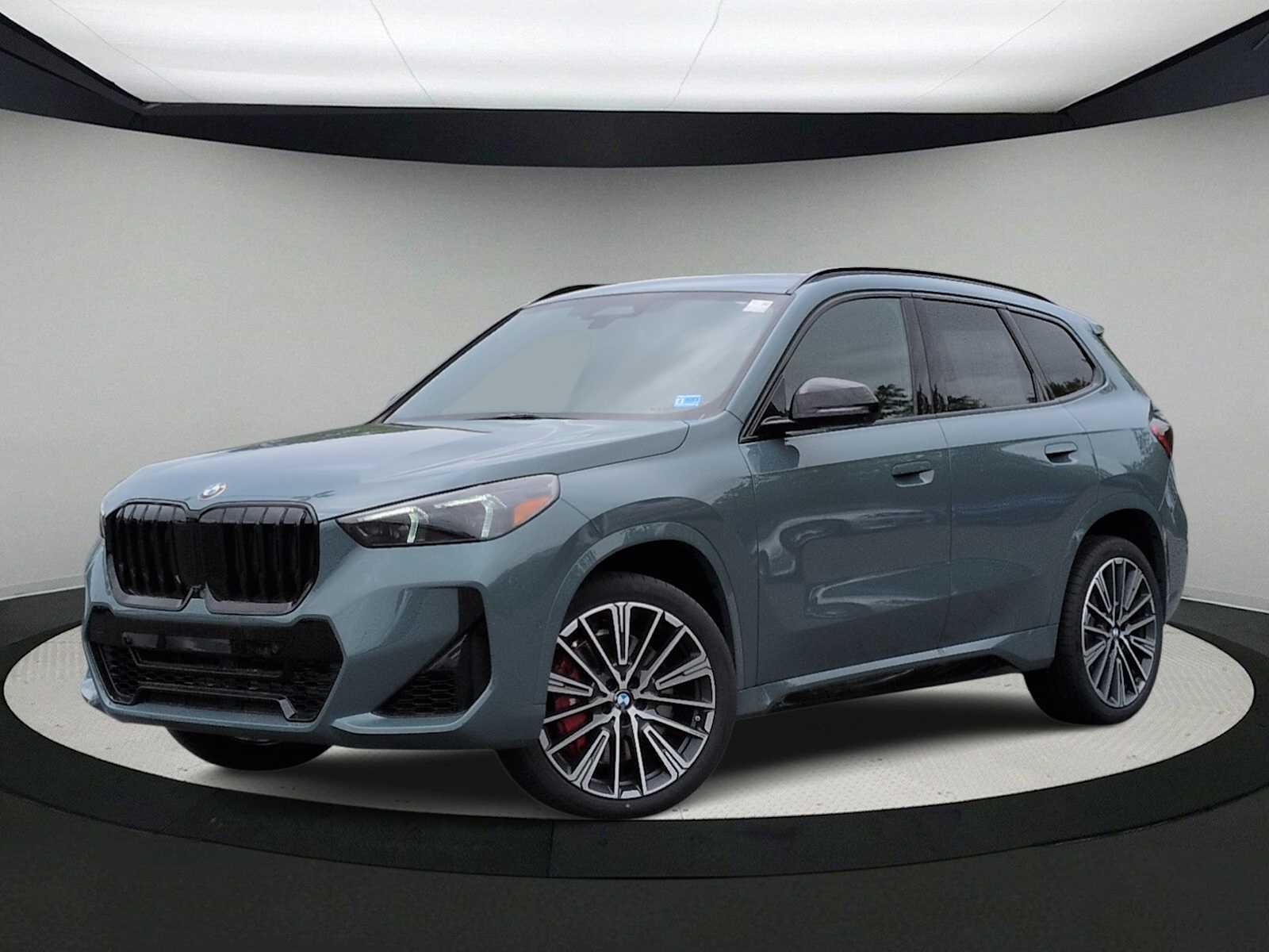 Thumbnail: 2026 BMW X1 - 1