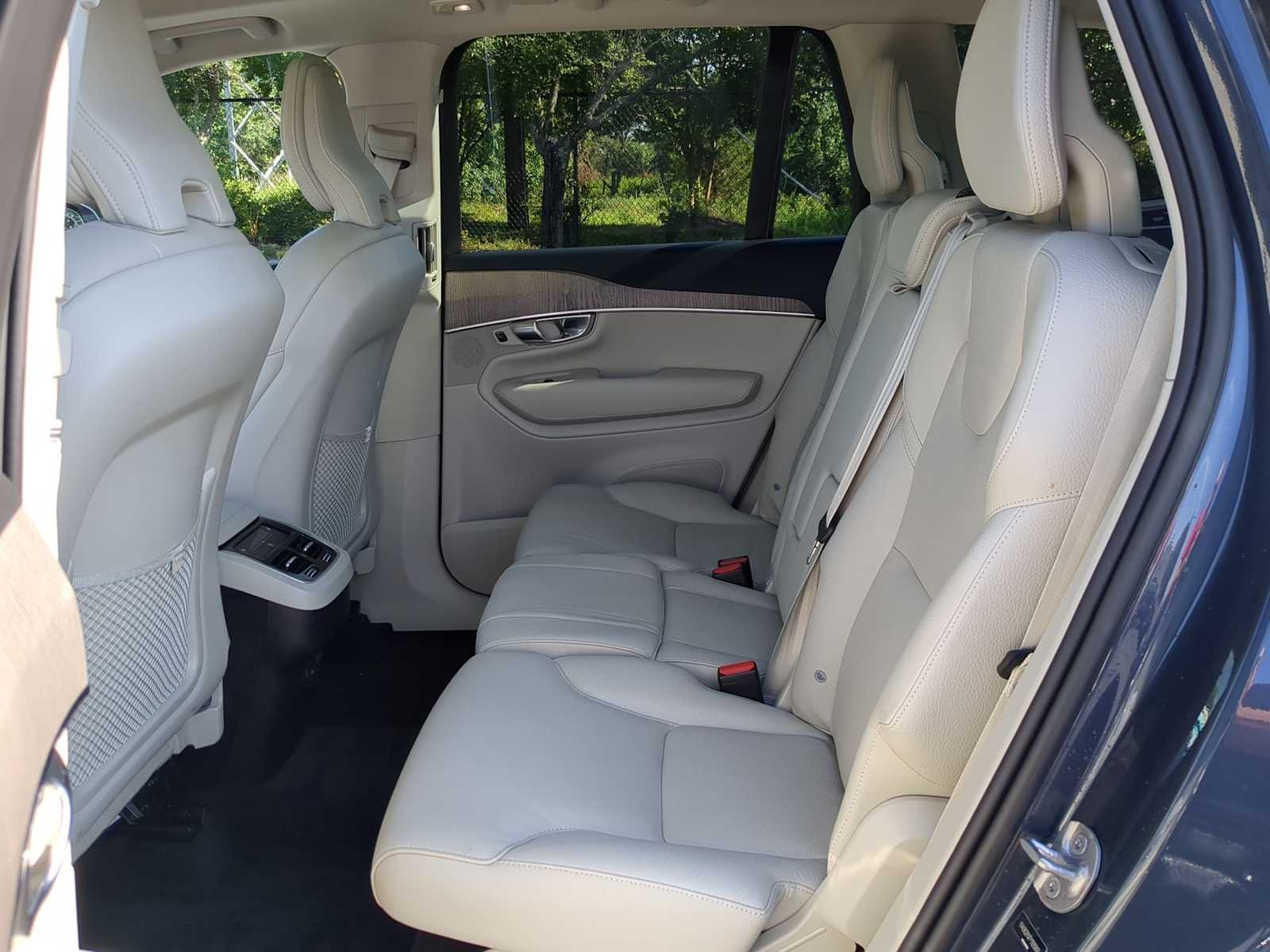 Thumbnail: 2023 Volvo XC90 - 19