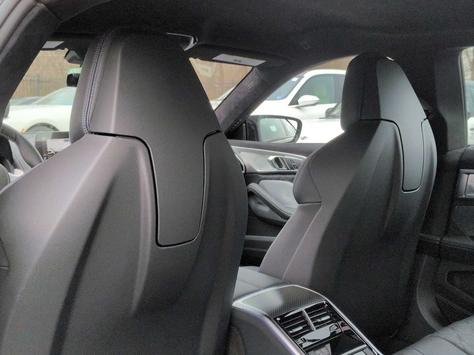 Thumbnail: 2026 BMW 8 Series - 19