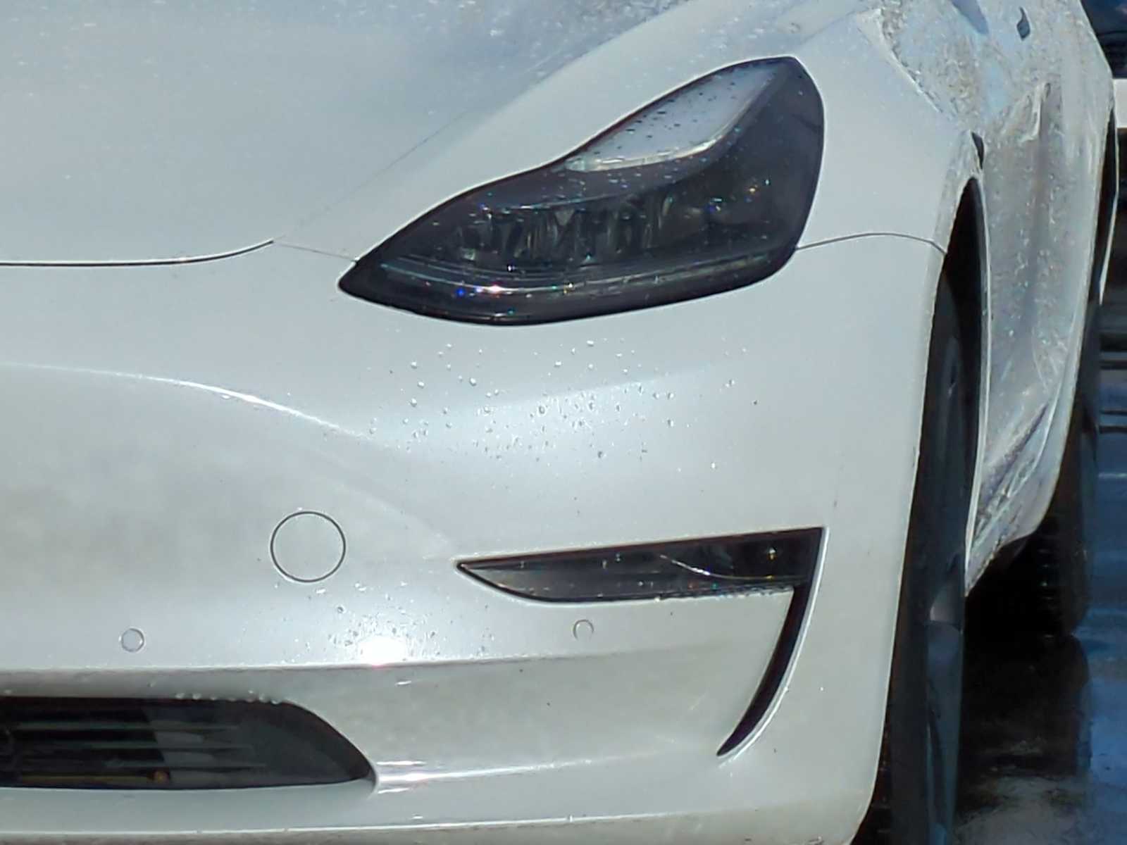 Thumbnail: 2021 Tesla Model 3 - 11