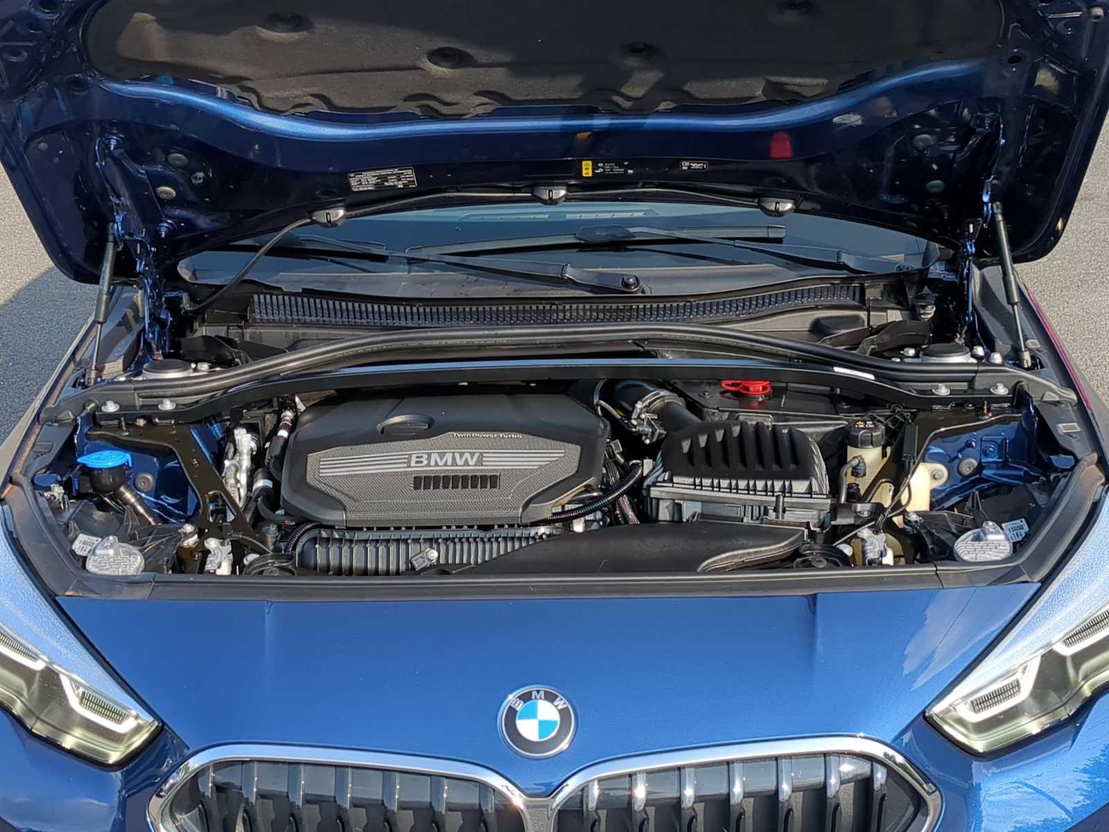 Thumbnail: 2024 BMW 2 Series - 15