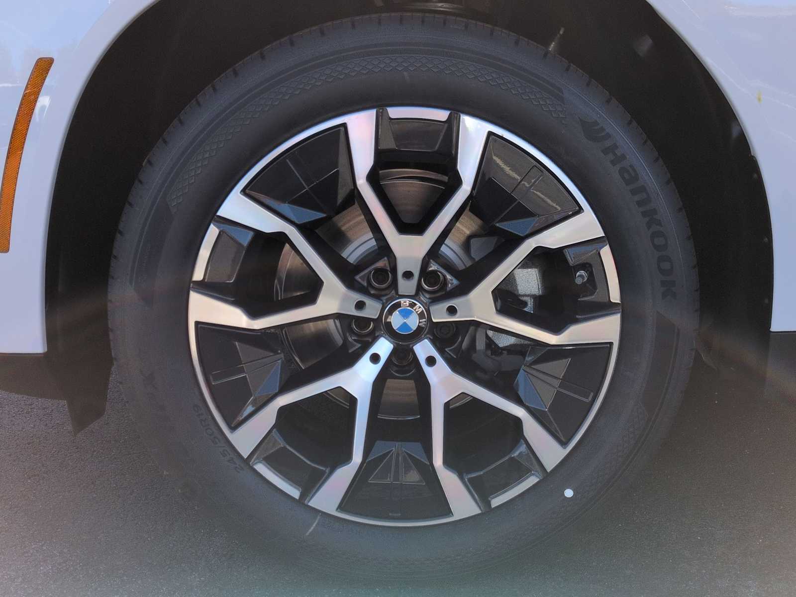 Thumbnail: 2026 BMW X3 - 14