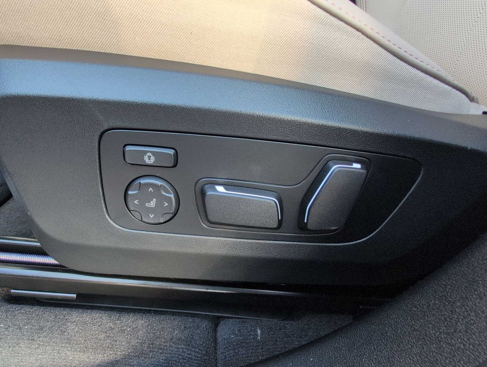 Thumbnail: 2026 BMW X3 - 18