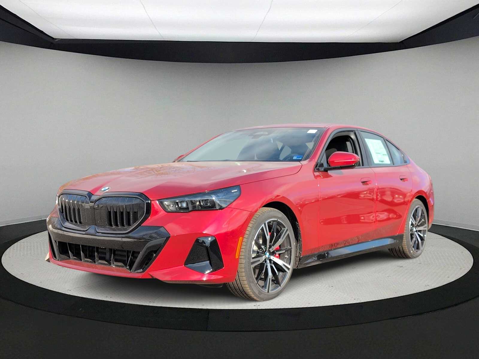 Thumbnail: 2026 BMW 5 Series - 4