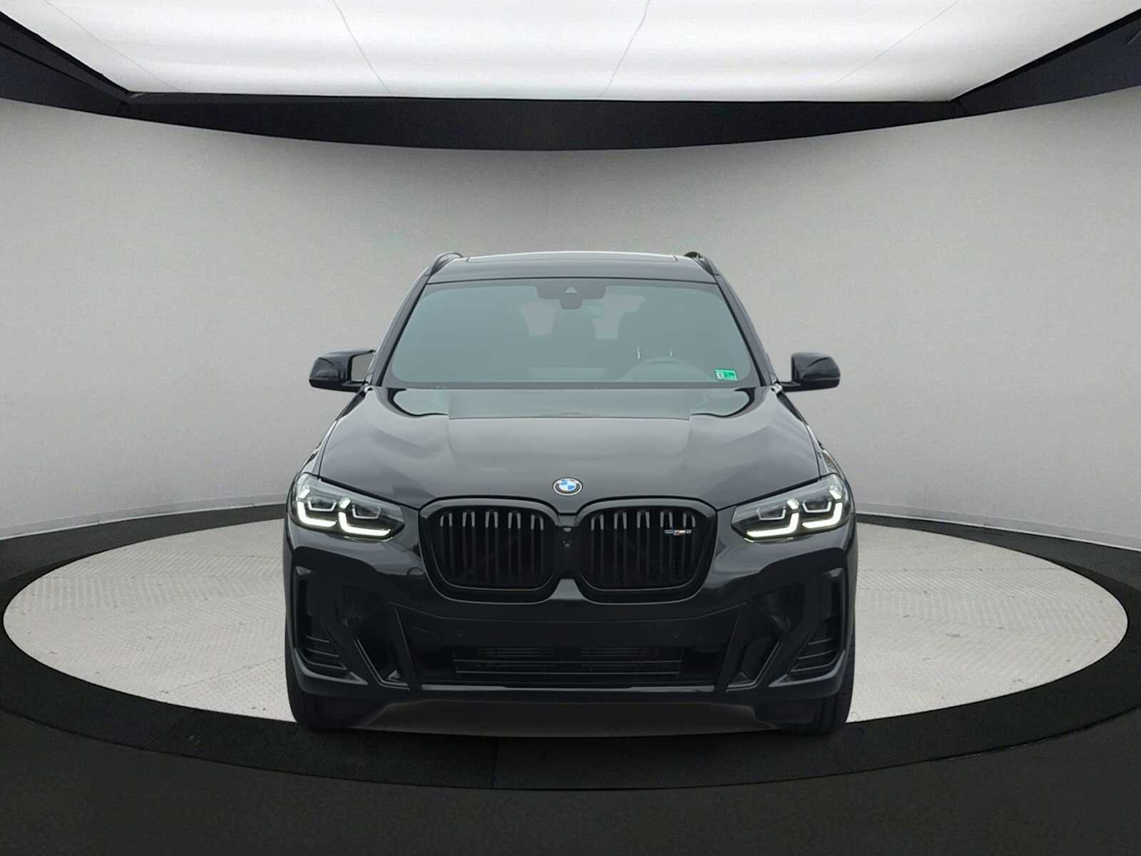 Thumbnail: 2023 BMW X3 - 3