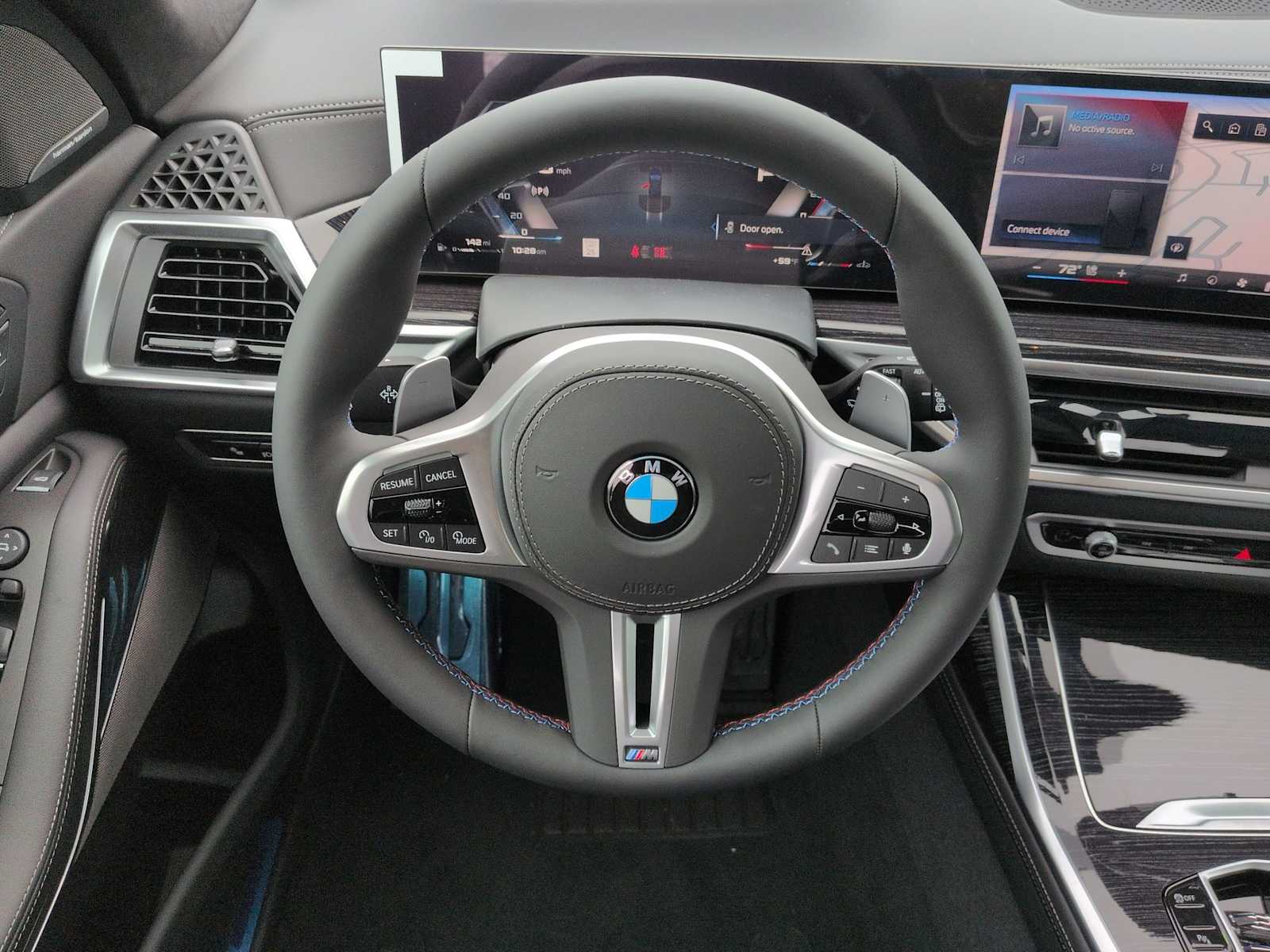 Thumbnail: 2026 BMW X7 - 25