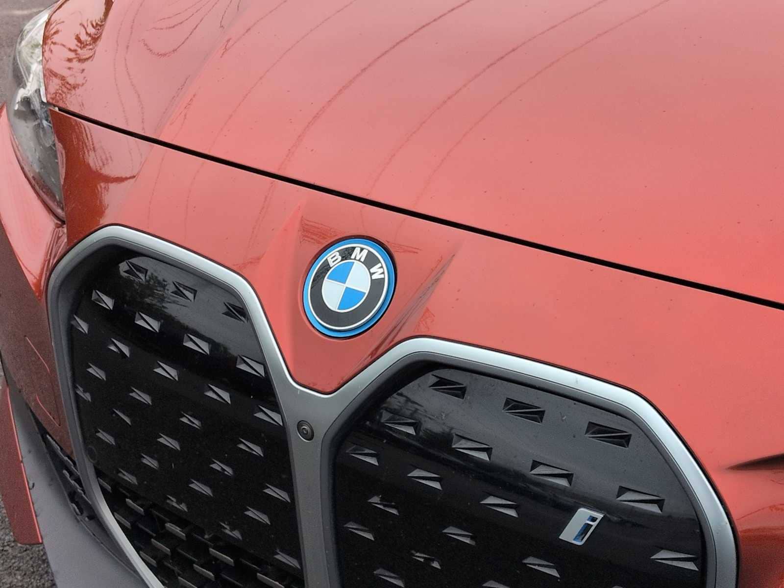Thumbnail: 2023 BMW i4 - 12