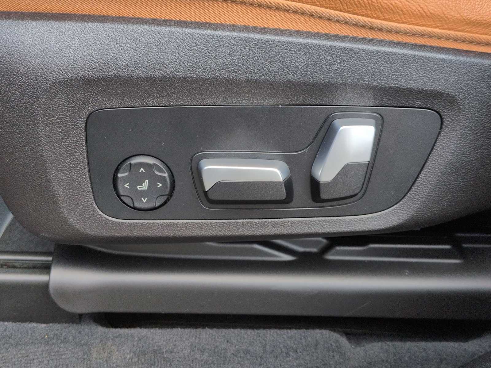 Thumbnail: 2023 BMW X3 - 18