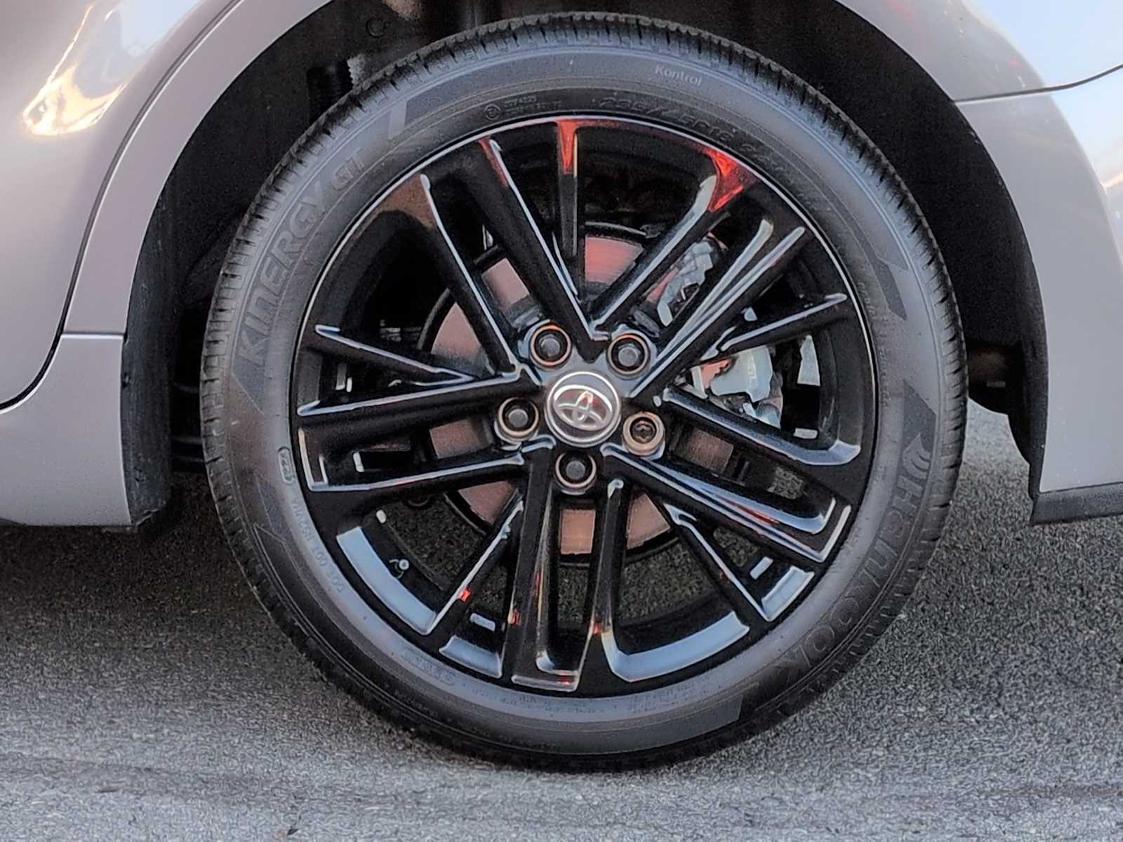 Thumbnail: 2025 Toyota Camry - 14