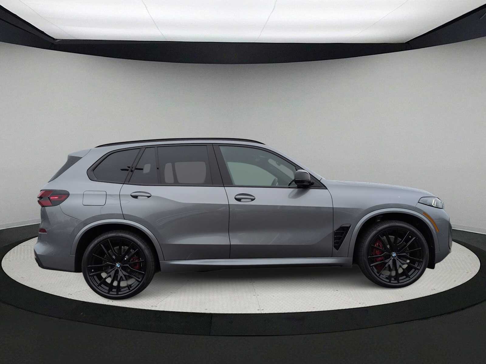 Thumbnail: 2026 BMW X5 - 9