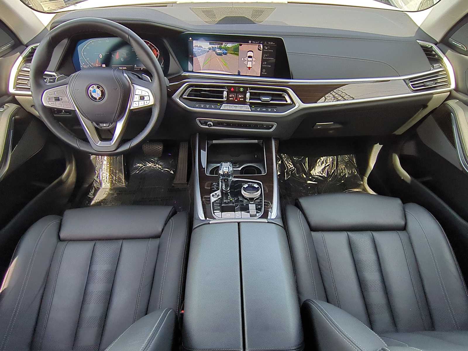 Thumbnail: 2021 BMW X7 - 15