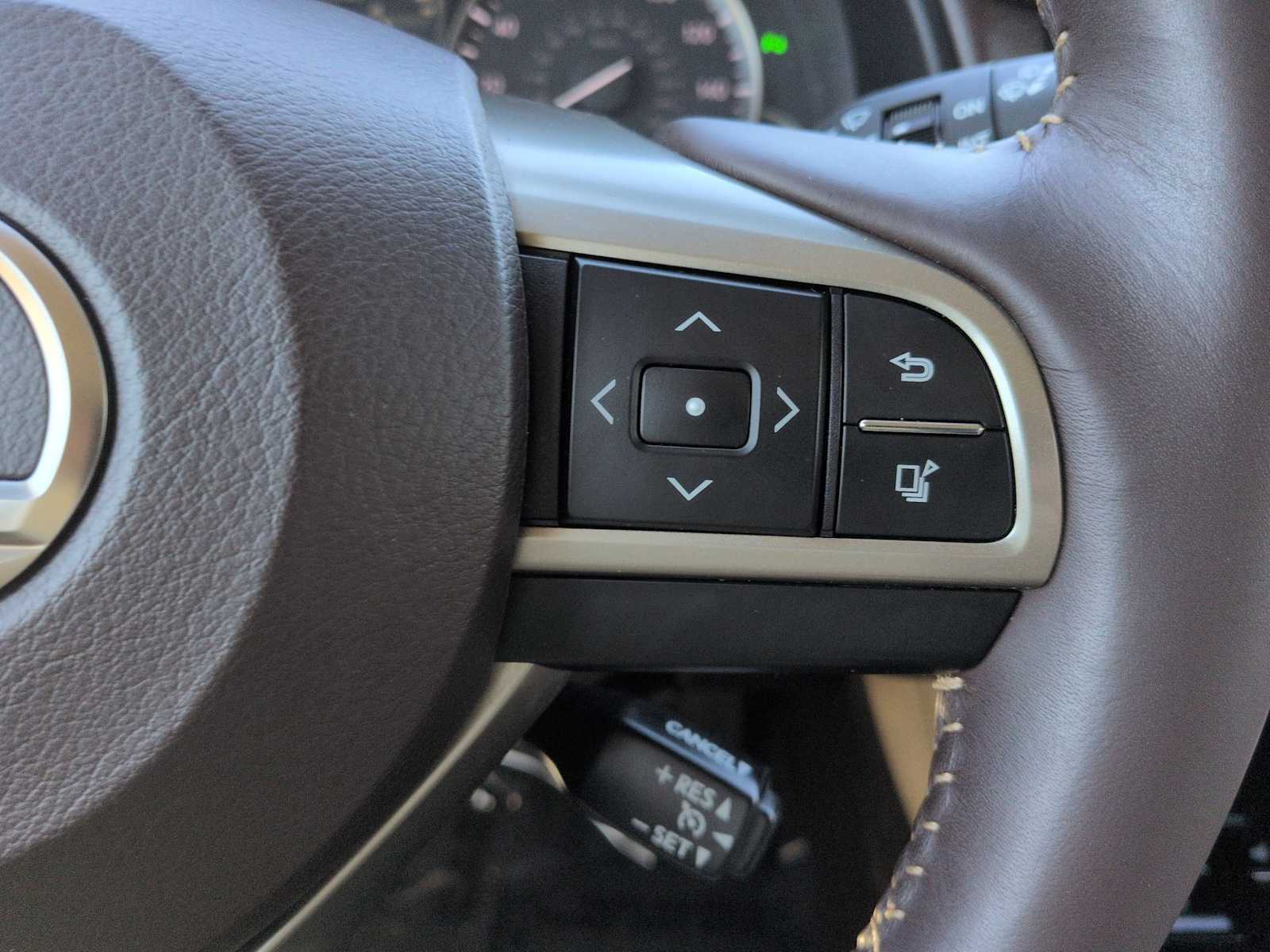 Thumbnail: 2016 Lexus RX - 27