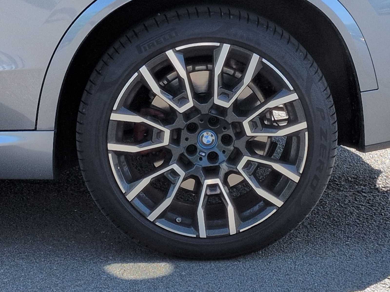 Thumbnail: 2024 BMW X5 - 14