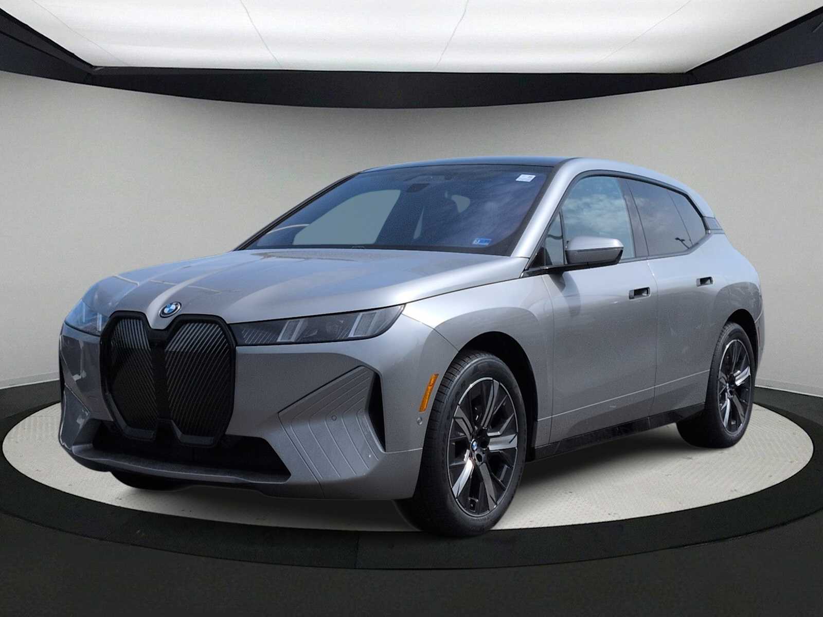 Thumbnail: 2026 BMW iX - 4