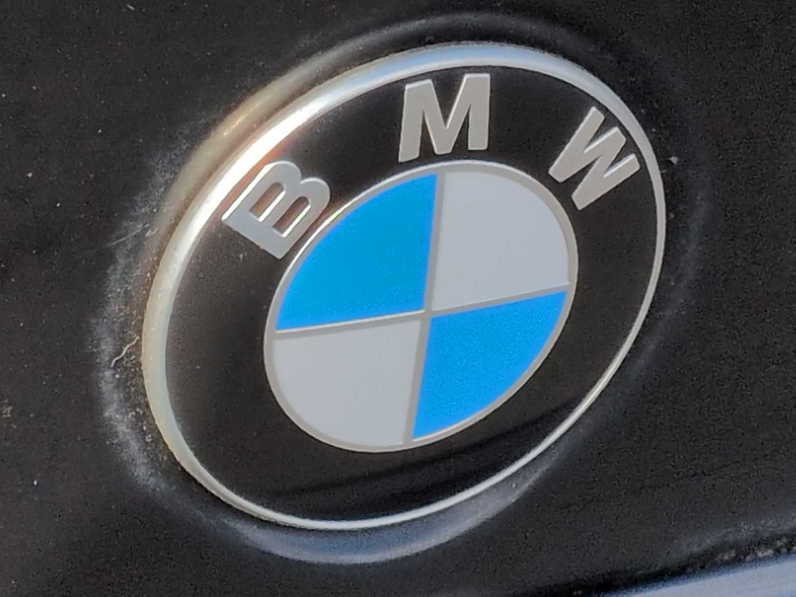 Thumbnail: 2004 BMW 3 Series - 11