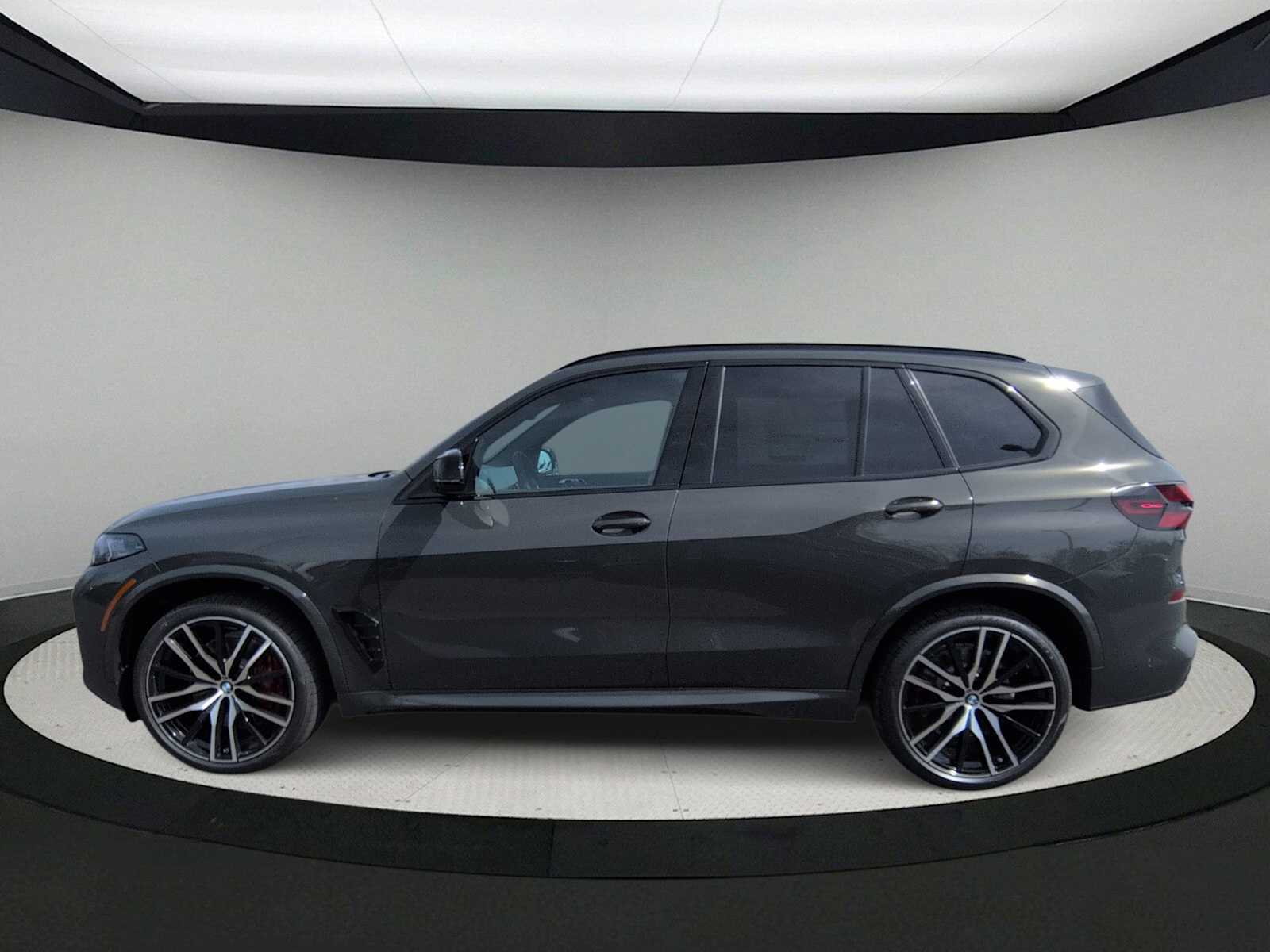 Thumbnail: 2026 BMW X5 - 4